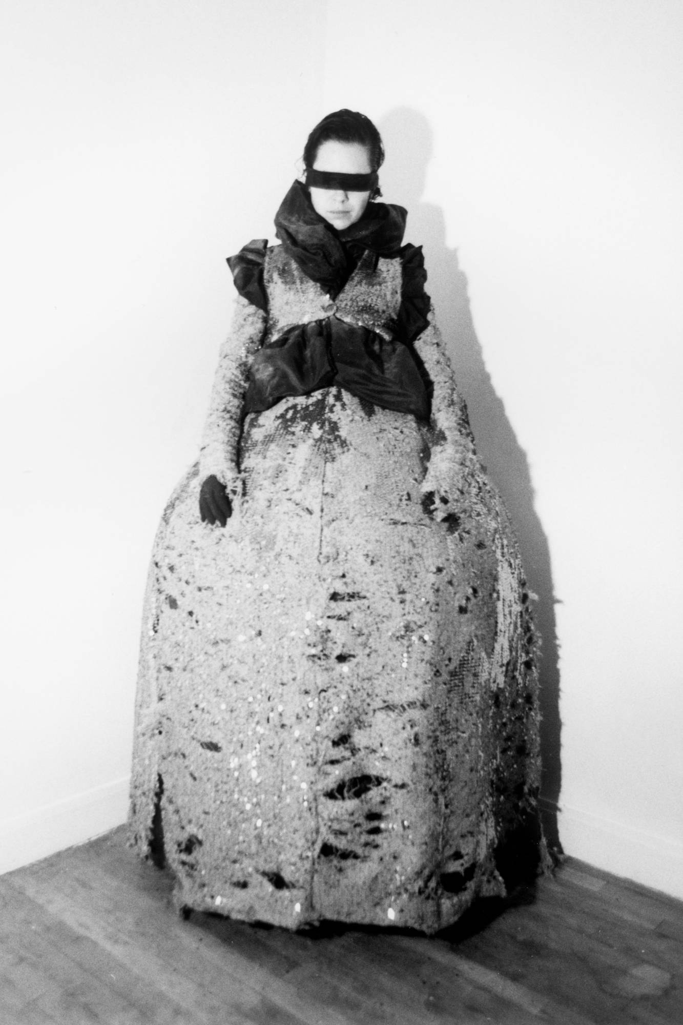 v&k about page fashion images