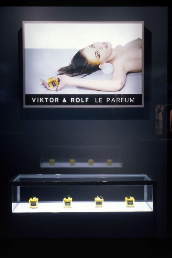 viktor rolf website fashion images