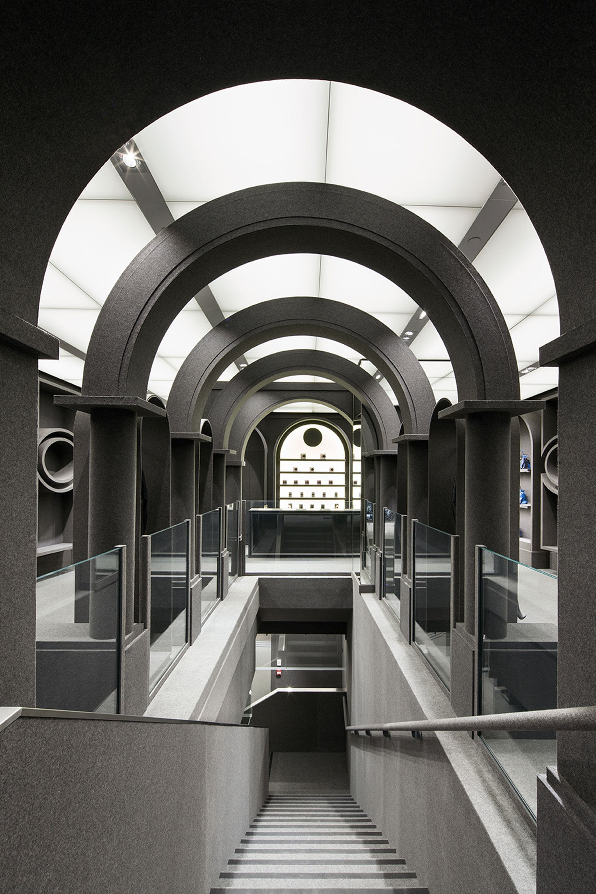 v&k about page fashion images