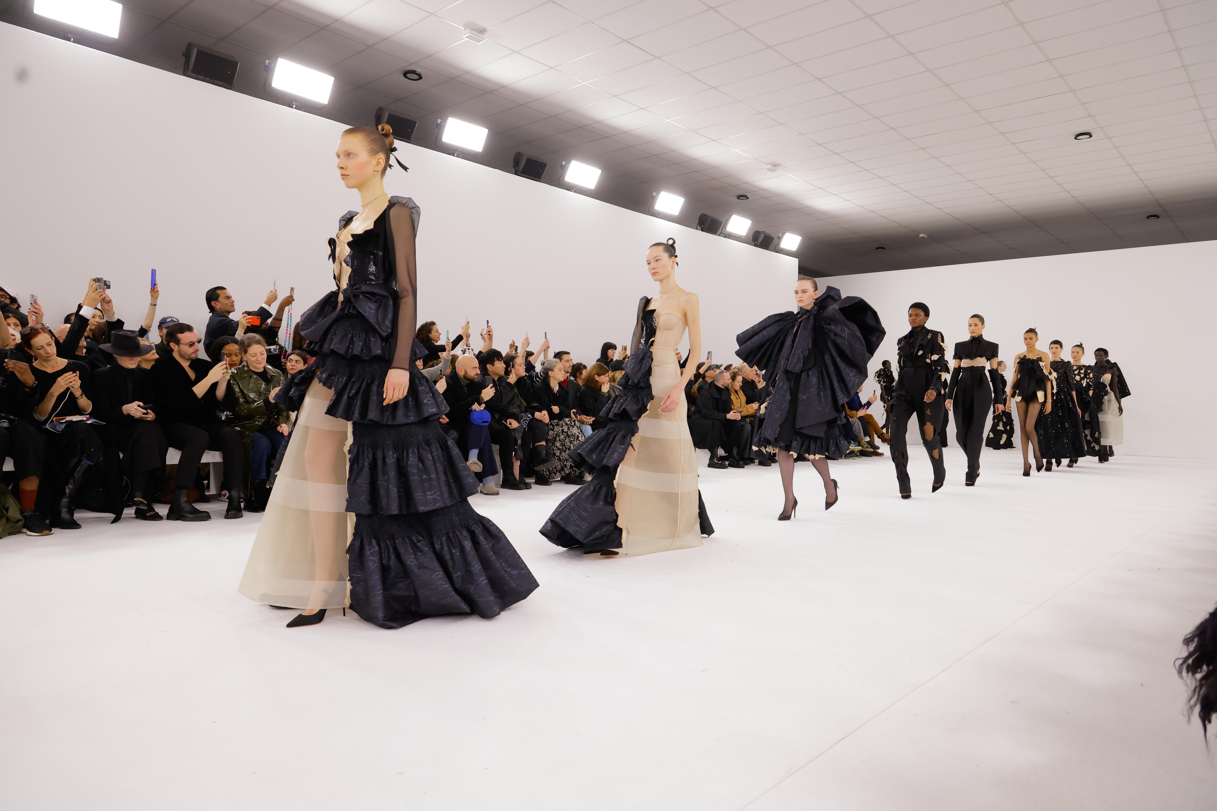 viktor & rolf image of model