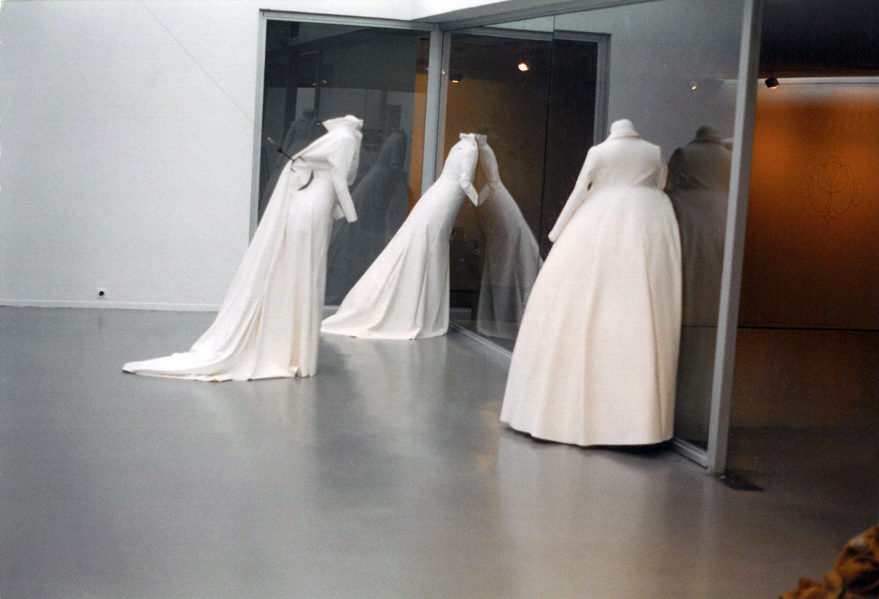 v&k about page fashion images