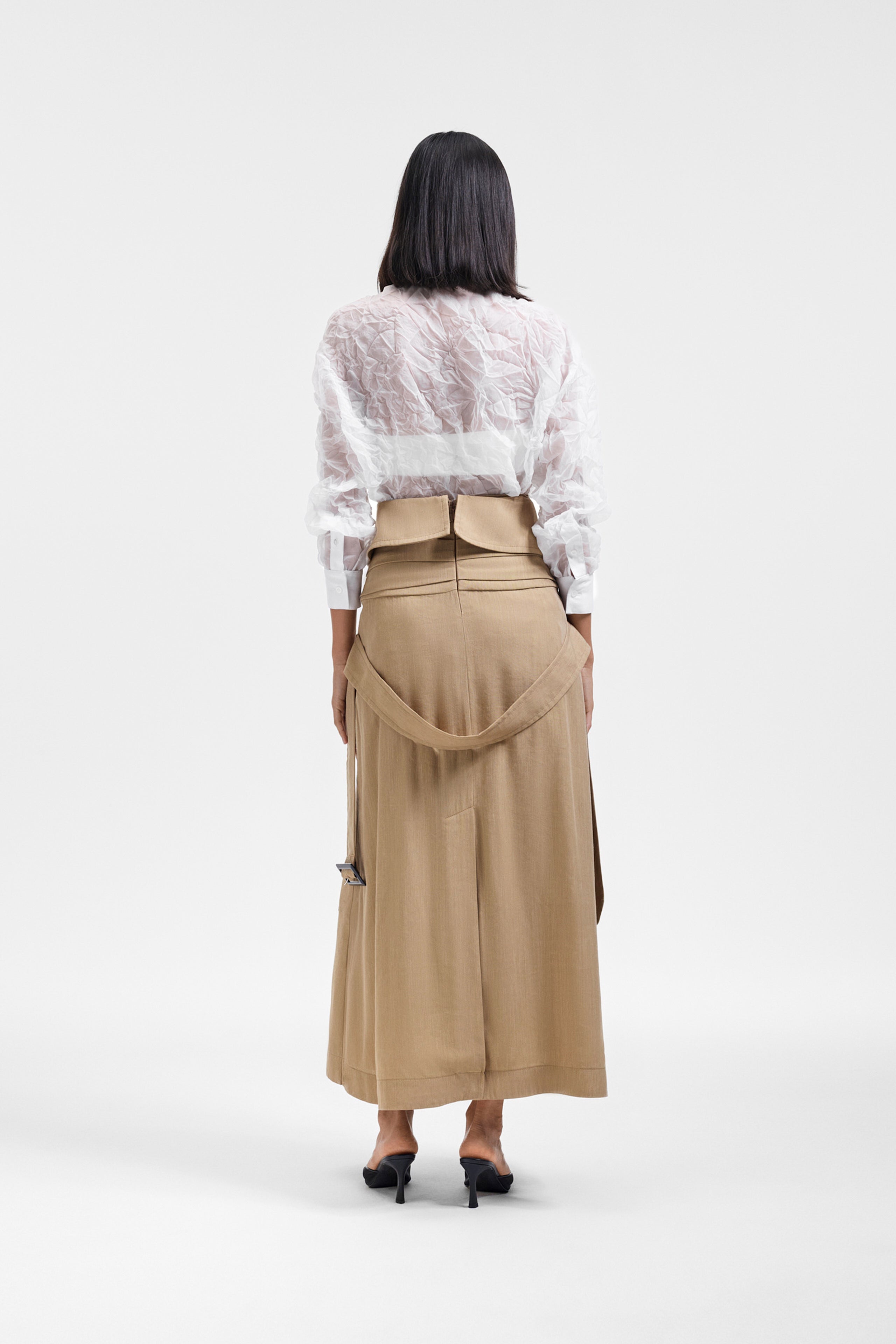 MIDIROK MET GEKNOOPTE MOUWEN