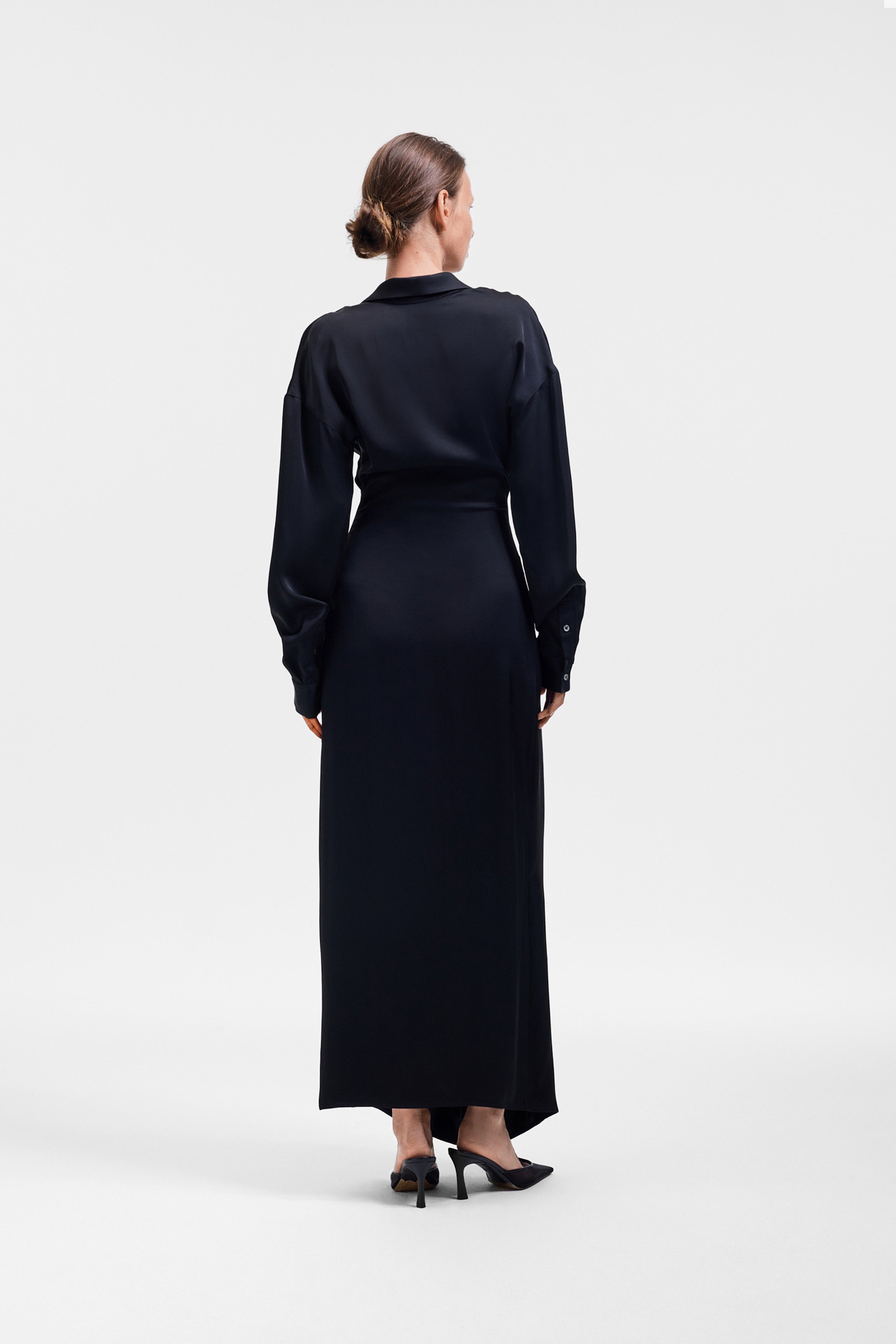 DRAGGED NECKLINE SATIN SHIRT DRESS