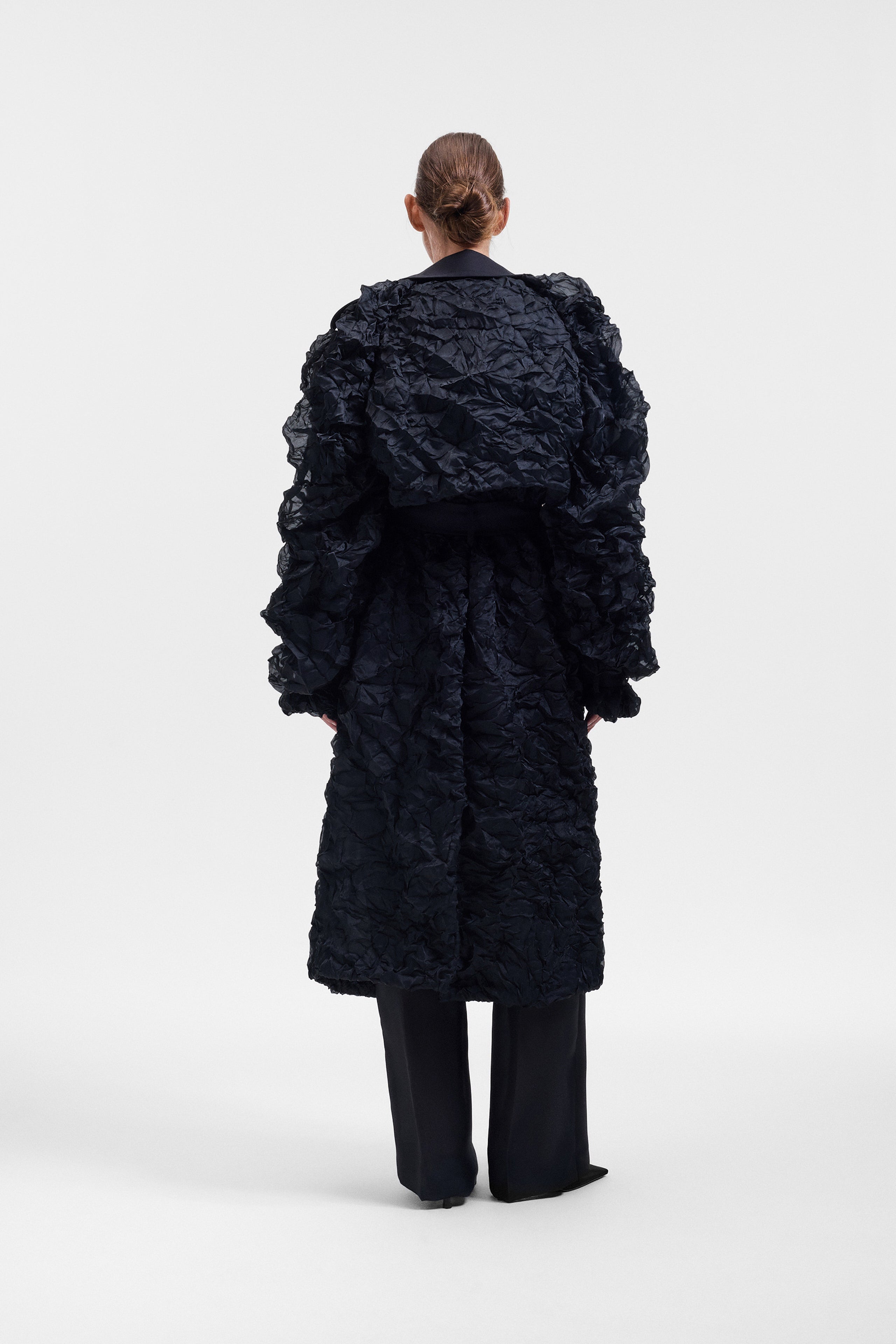 TRENCHCOAT MET PLISSÉ