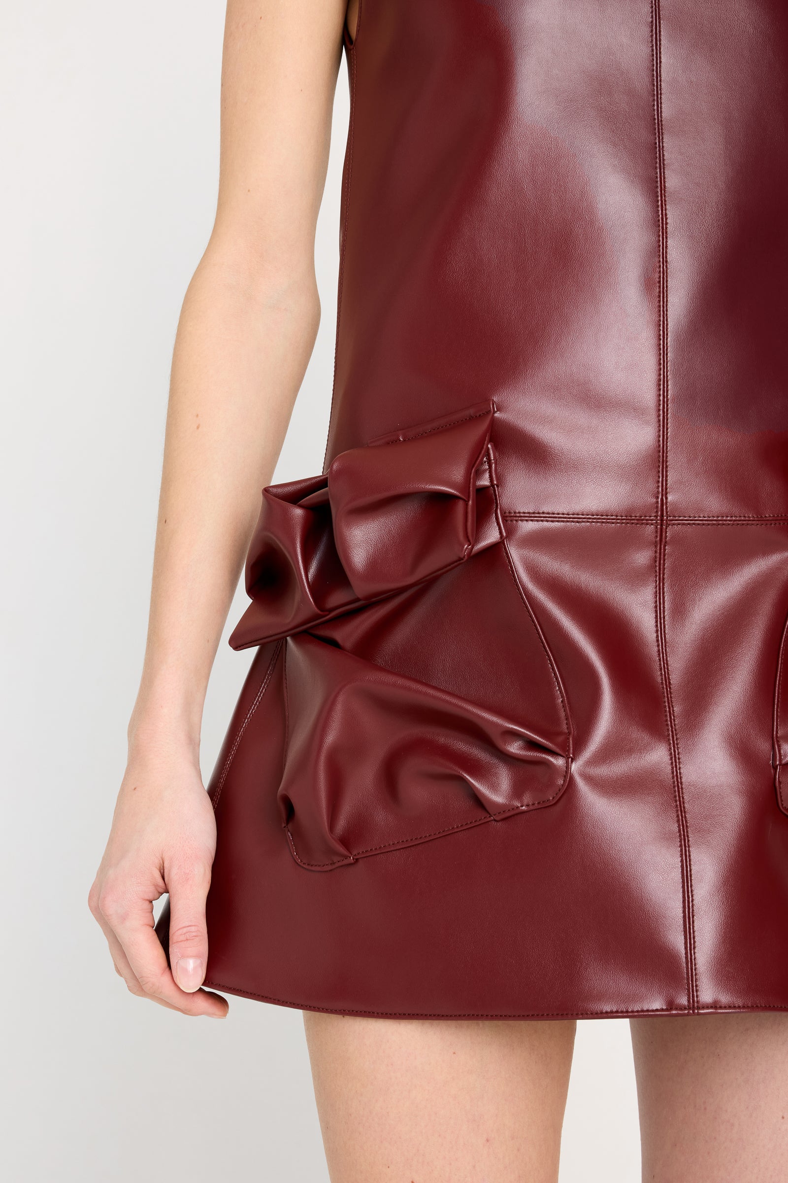 Leren mini-jurk met zakken
