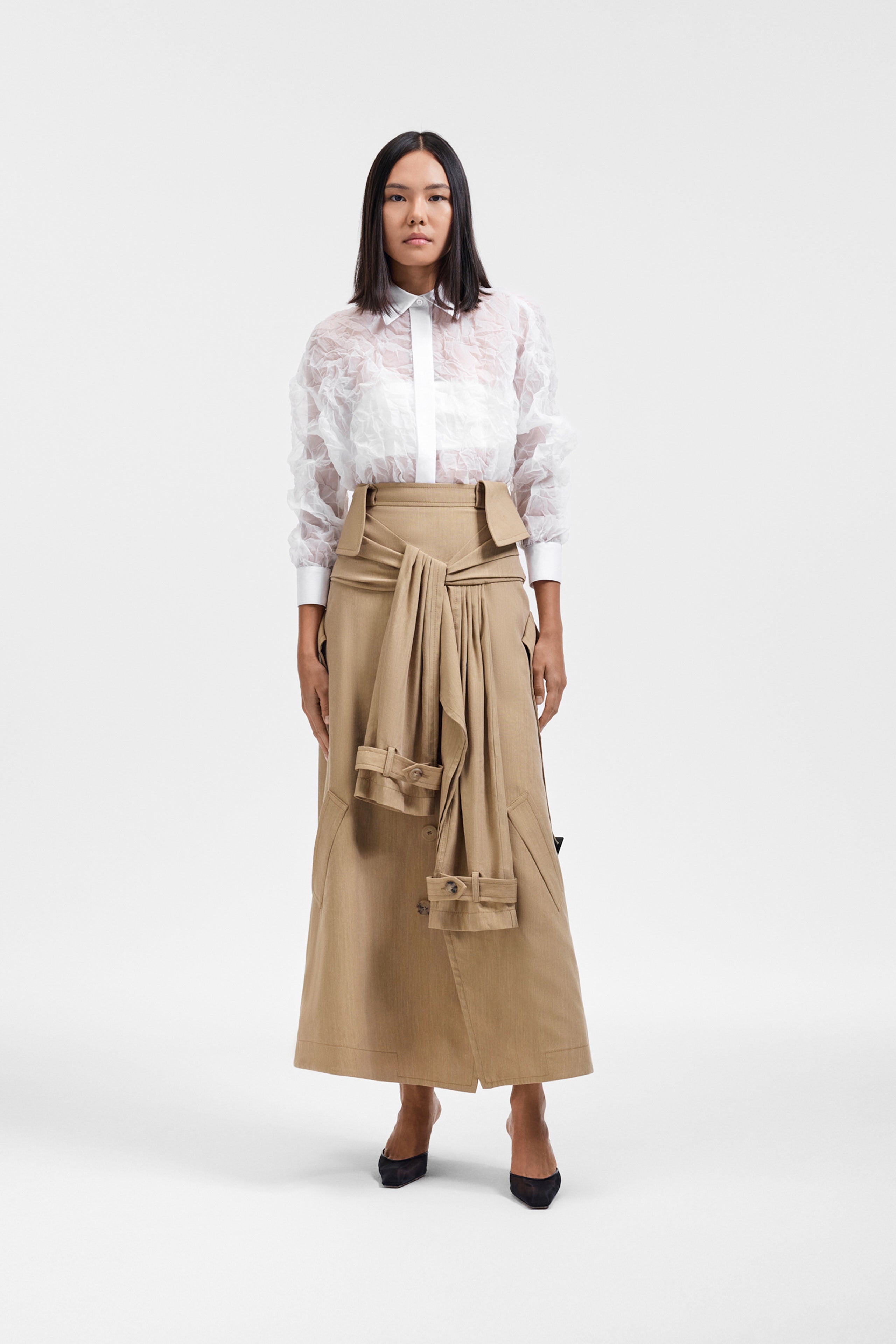 MIDIROK MET GEKNOOPTE MOUWEN