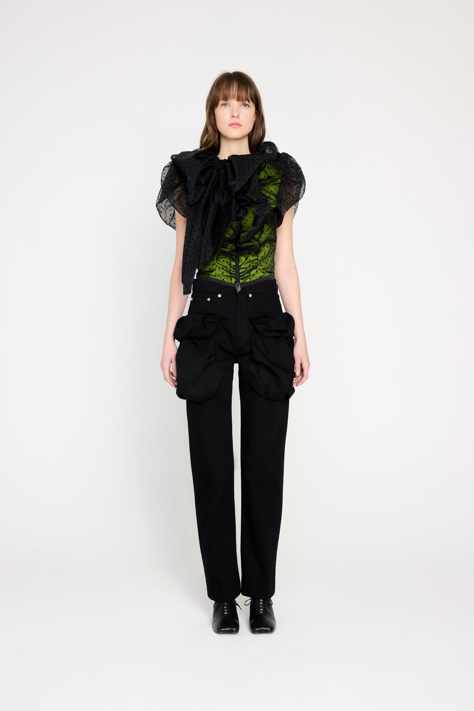 PLEATED POCKET STRAIGTH DENIM