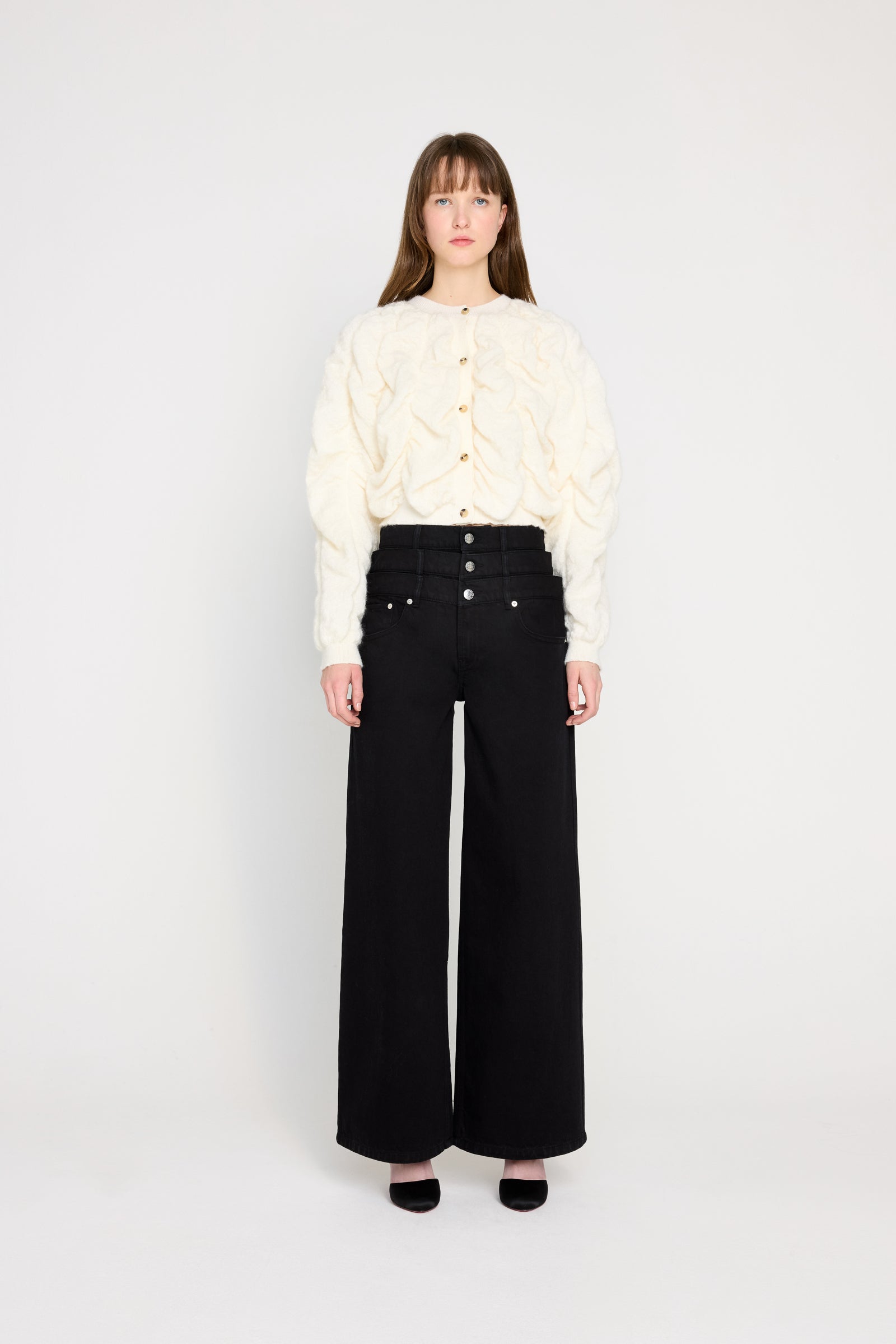 LOW MULTI-LAYERED LAYER DENIM