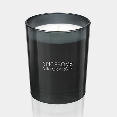 Viktor&Rolf black Spicebomb candle on a white background.
