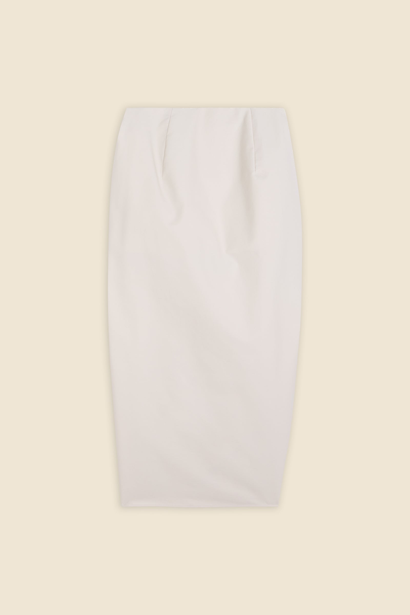 Drawing from viktor&rolf’s haute couture ‘red carpet’ collection, the skirt transforms traditional menswear patterns into a feminine, glamorous silhouette