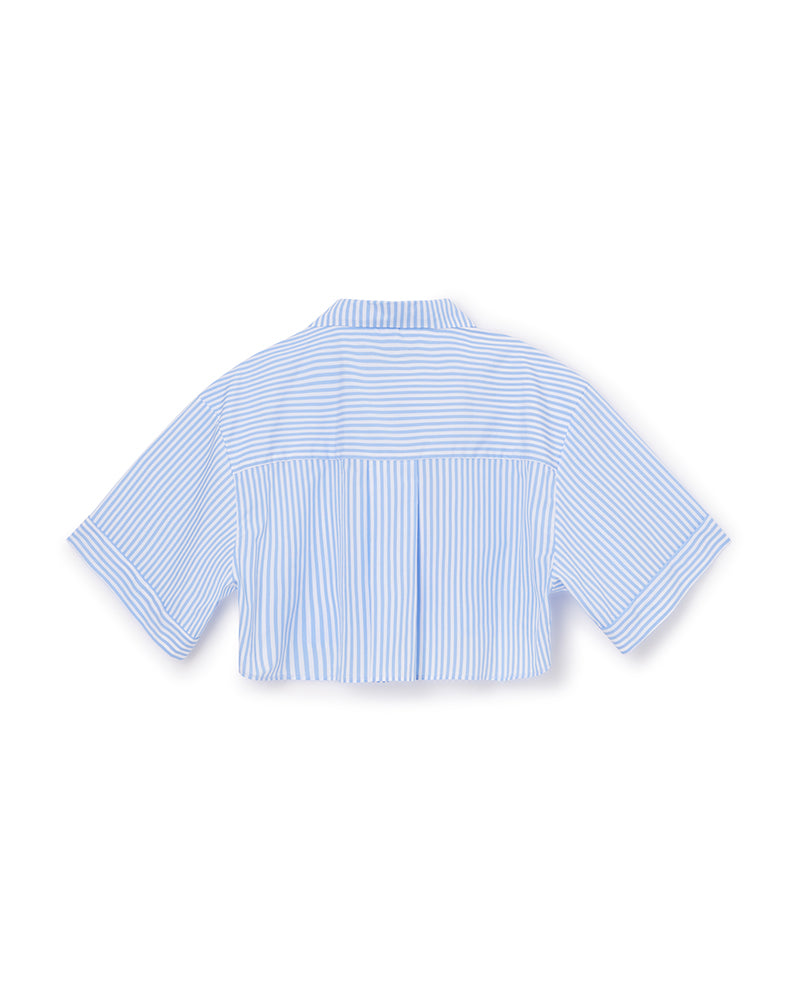 Short-sleeved cropped shirt in light blue with vertical white stripes, featuring a classic collar and pleated back detail.