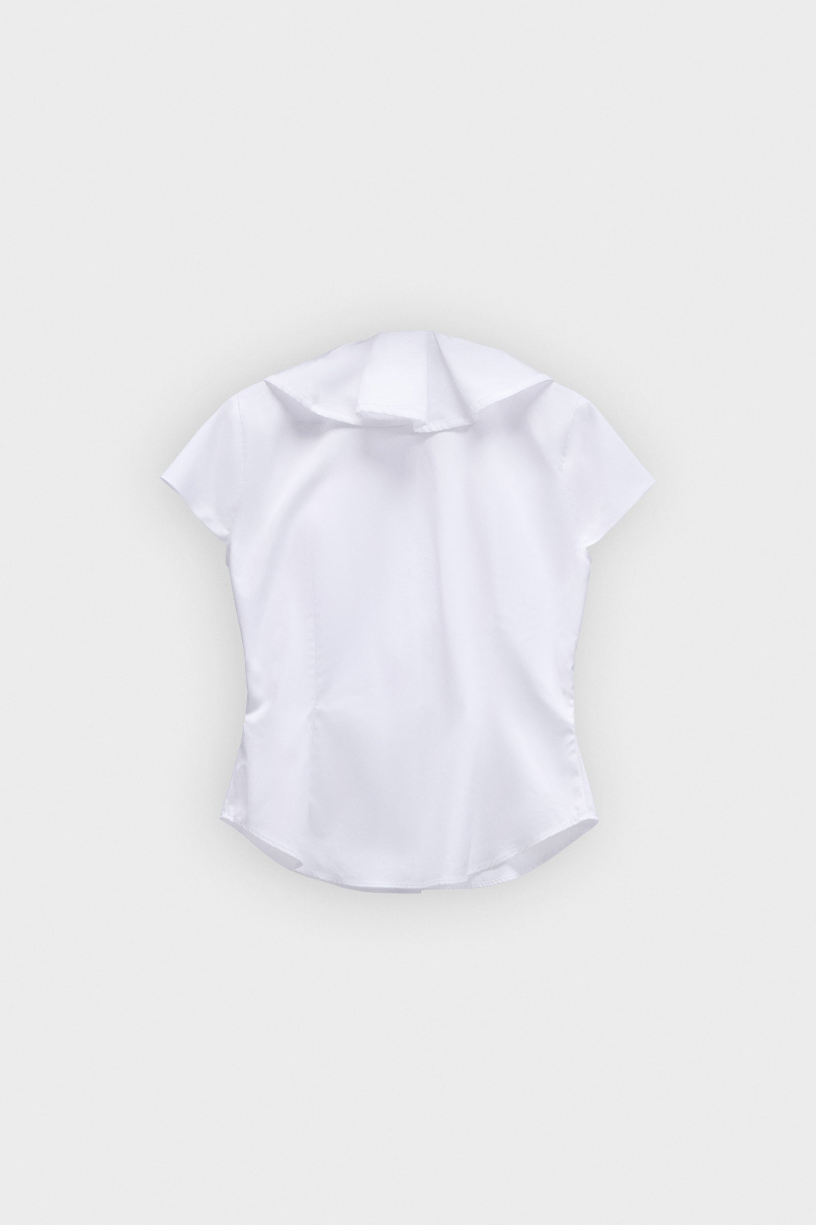 JABOT PLACEMENT SHIRT