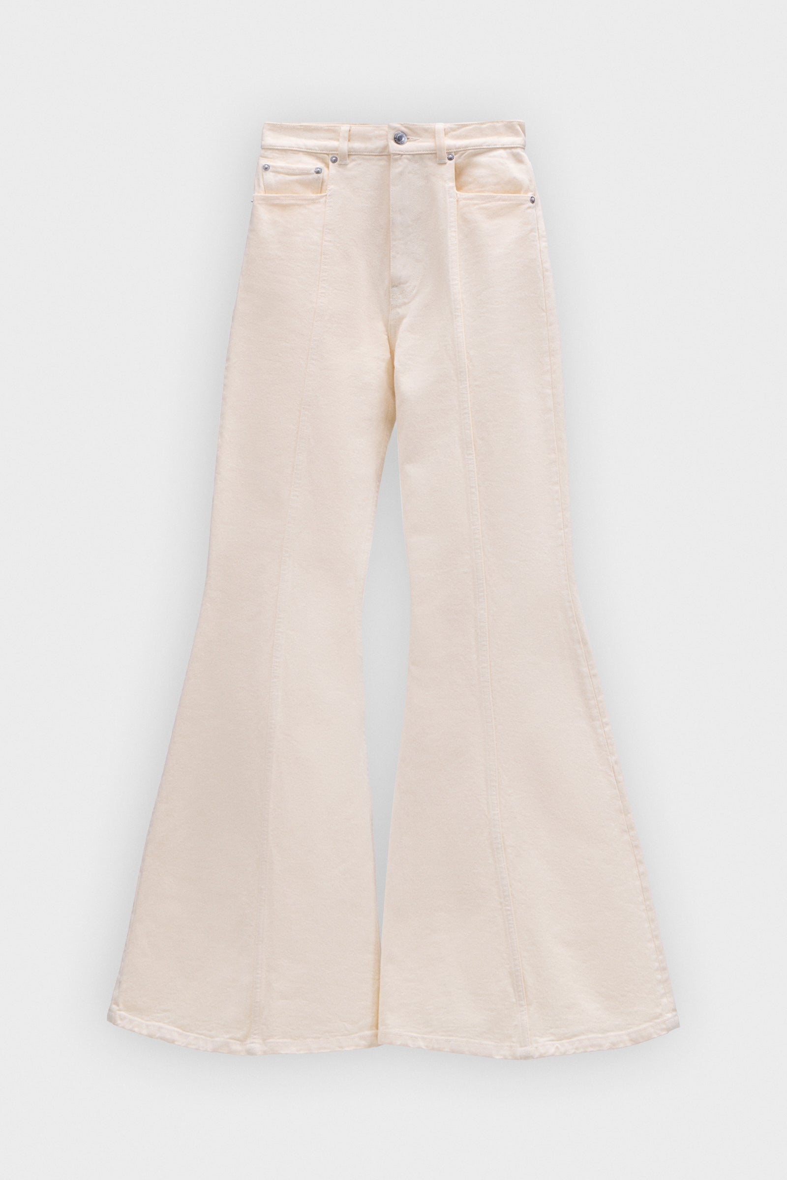 BOOTLEG DENIM JEANS