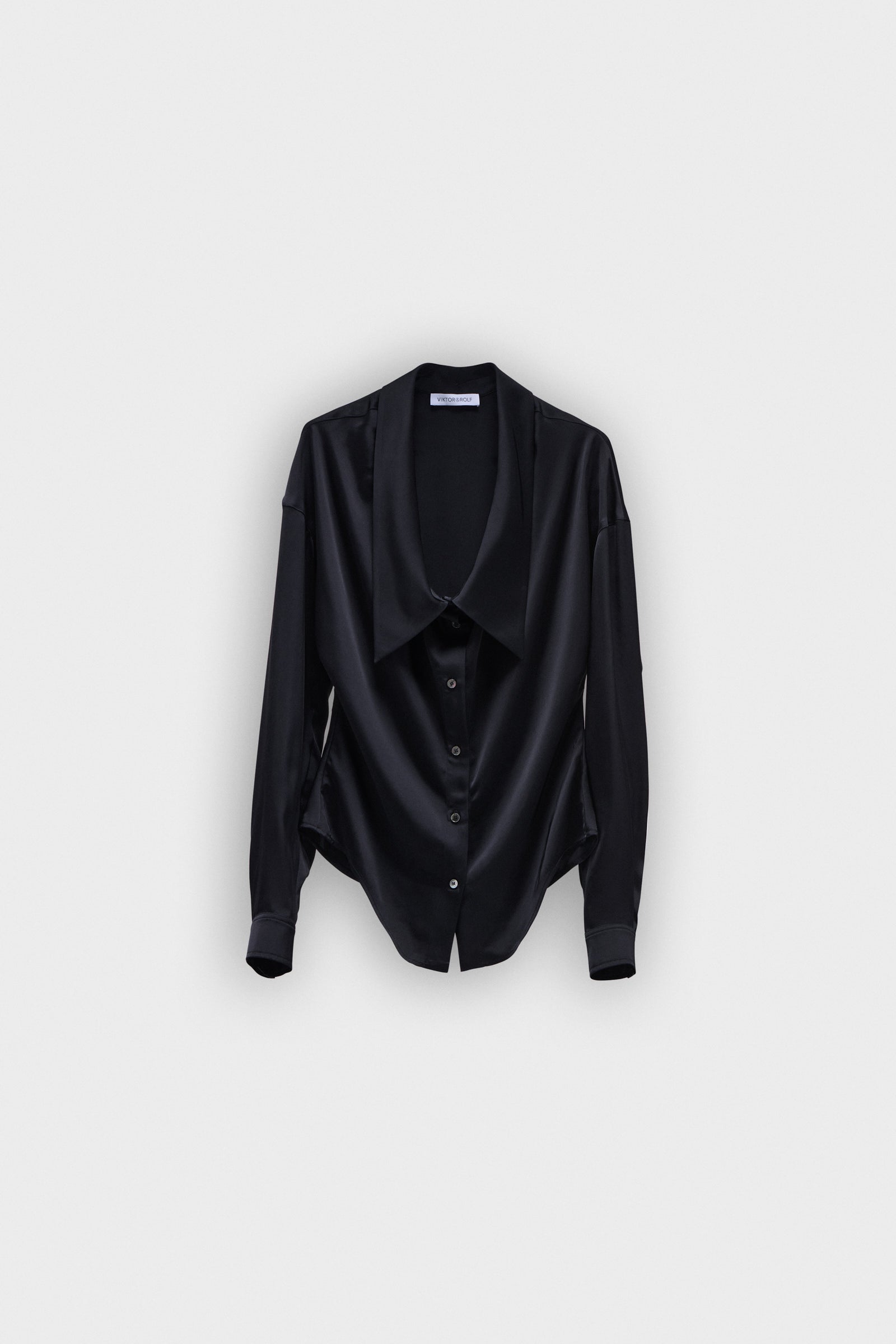 DRAGGED NECK SATIN SHIRT