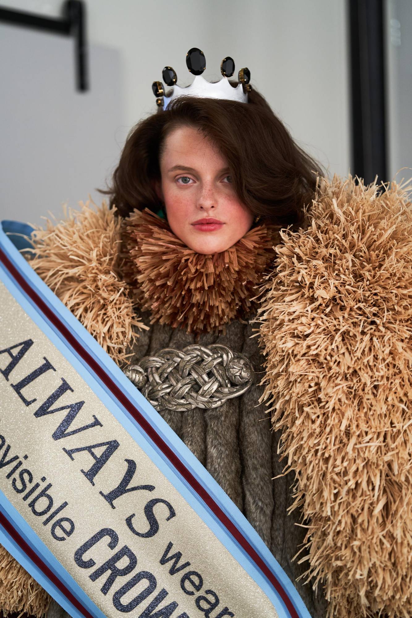 viktor & rolf fashion website image