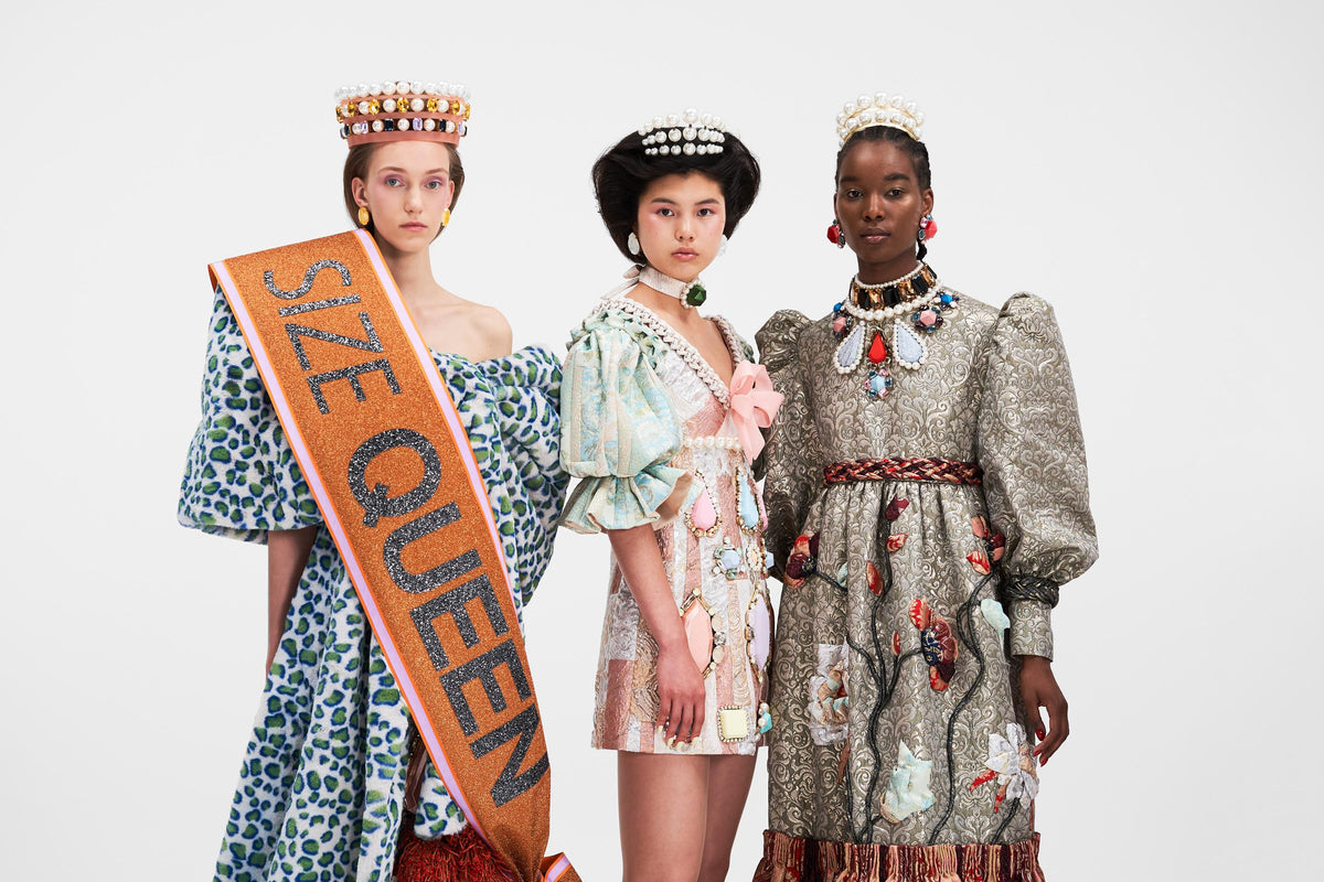 Haute Couture Lookbook AW21 | Viktor&Rolf