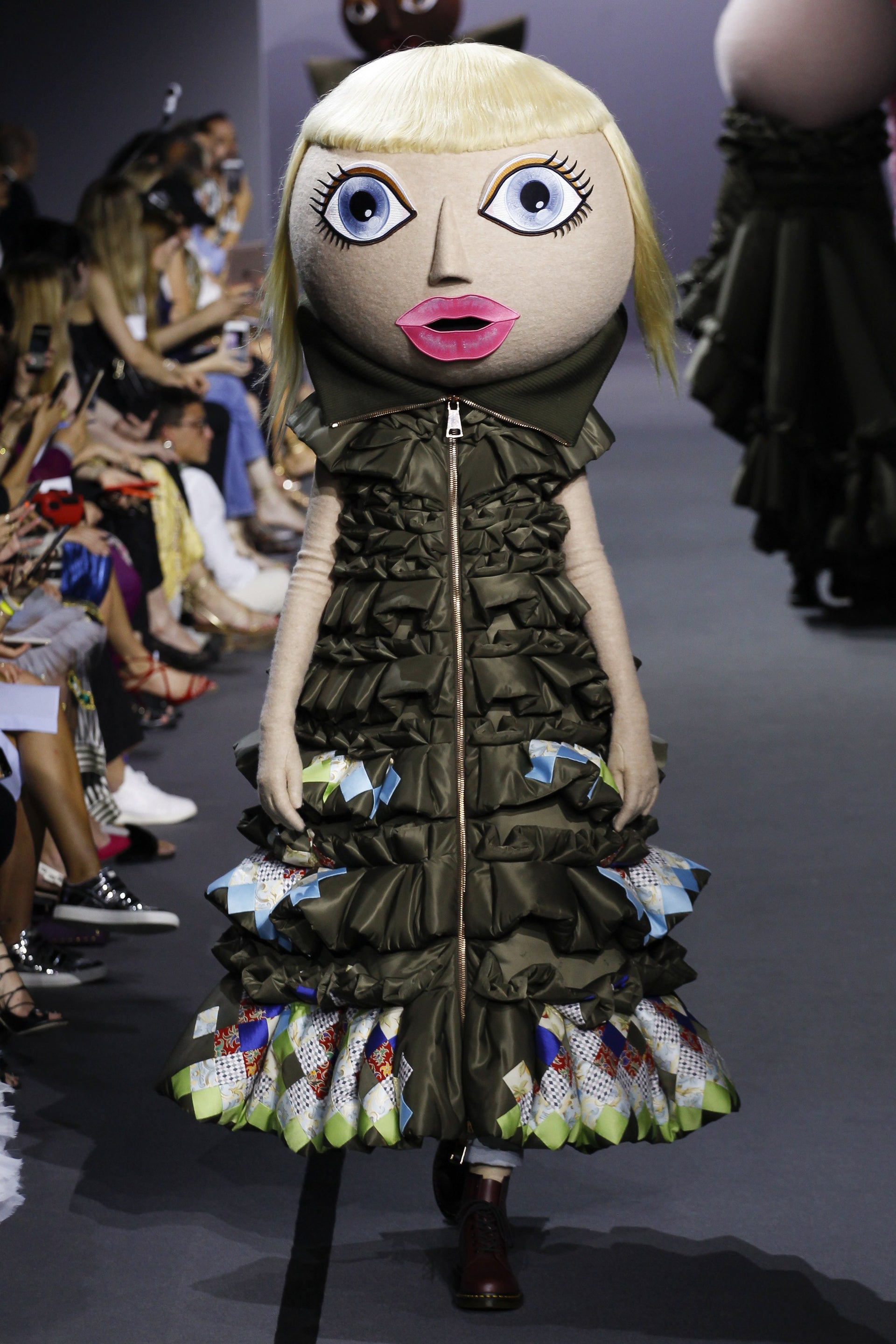 viktor & rolf fashion website image