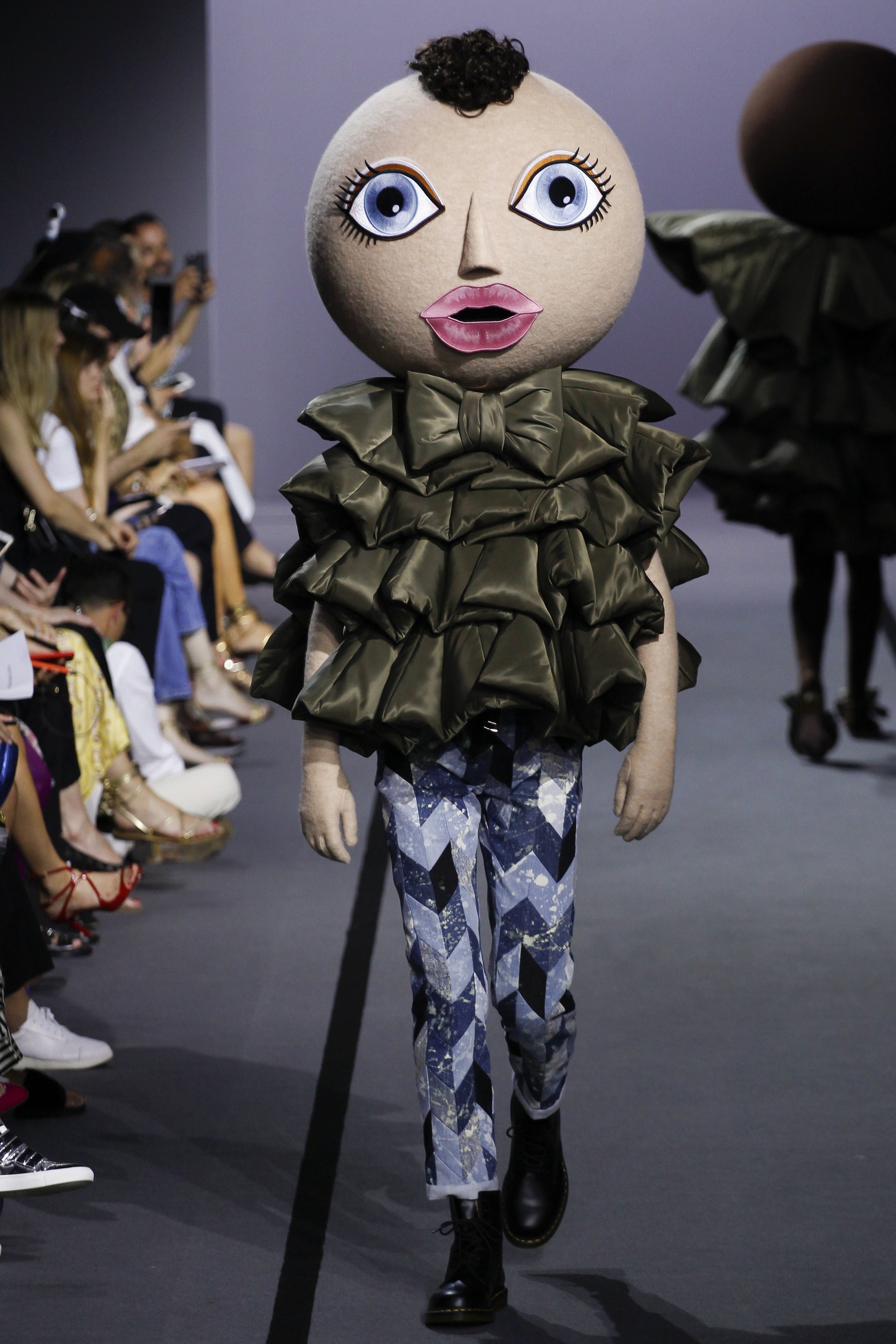 viktor & rolf fashion website image