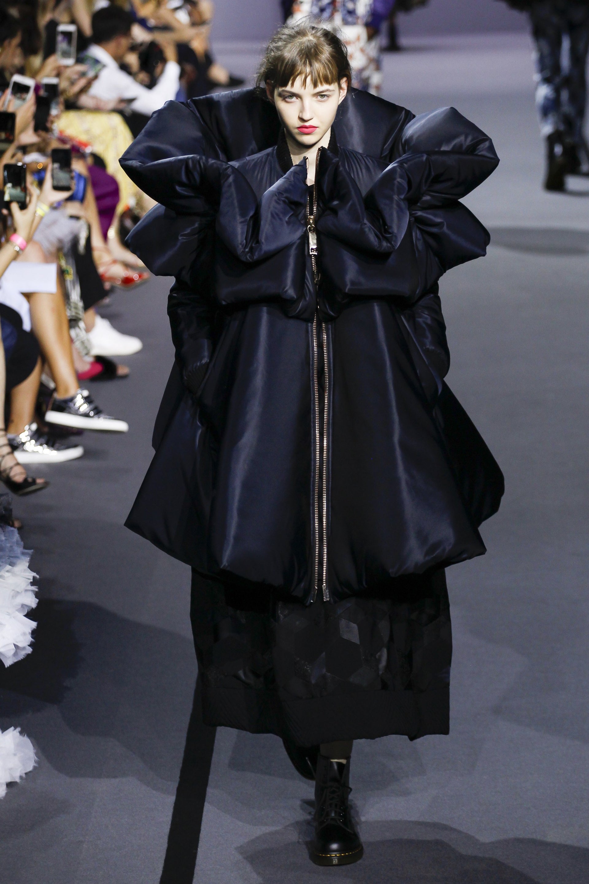 viktor & rolf fashion website image