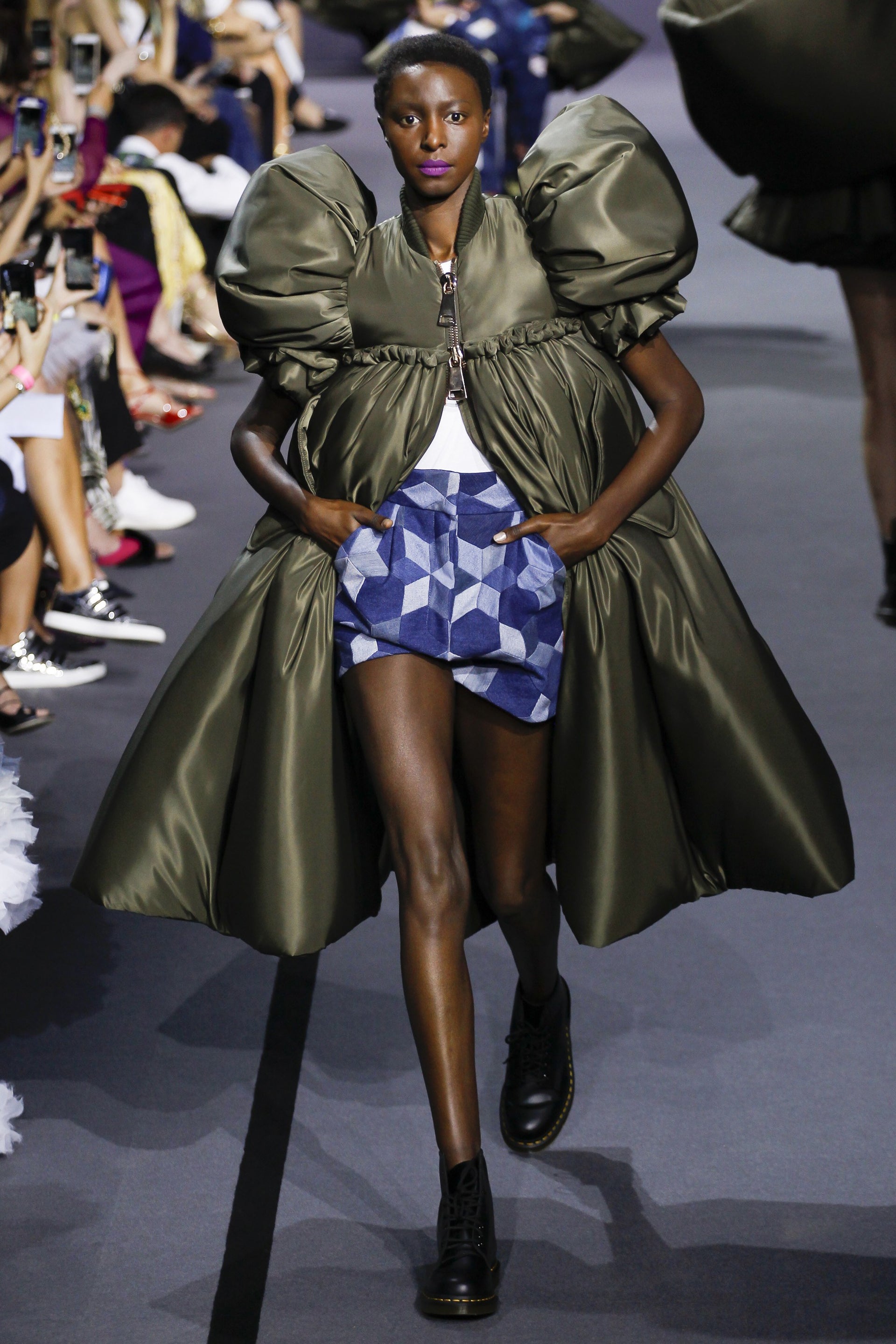 viktor & rolf fashion website image