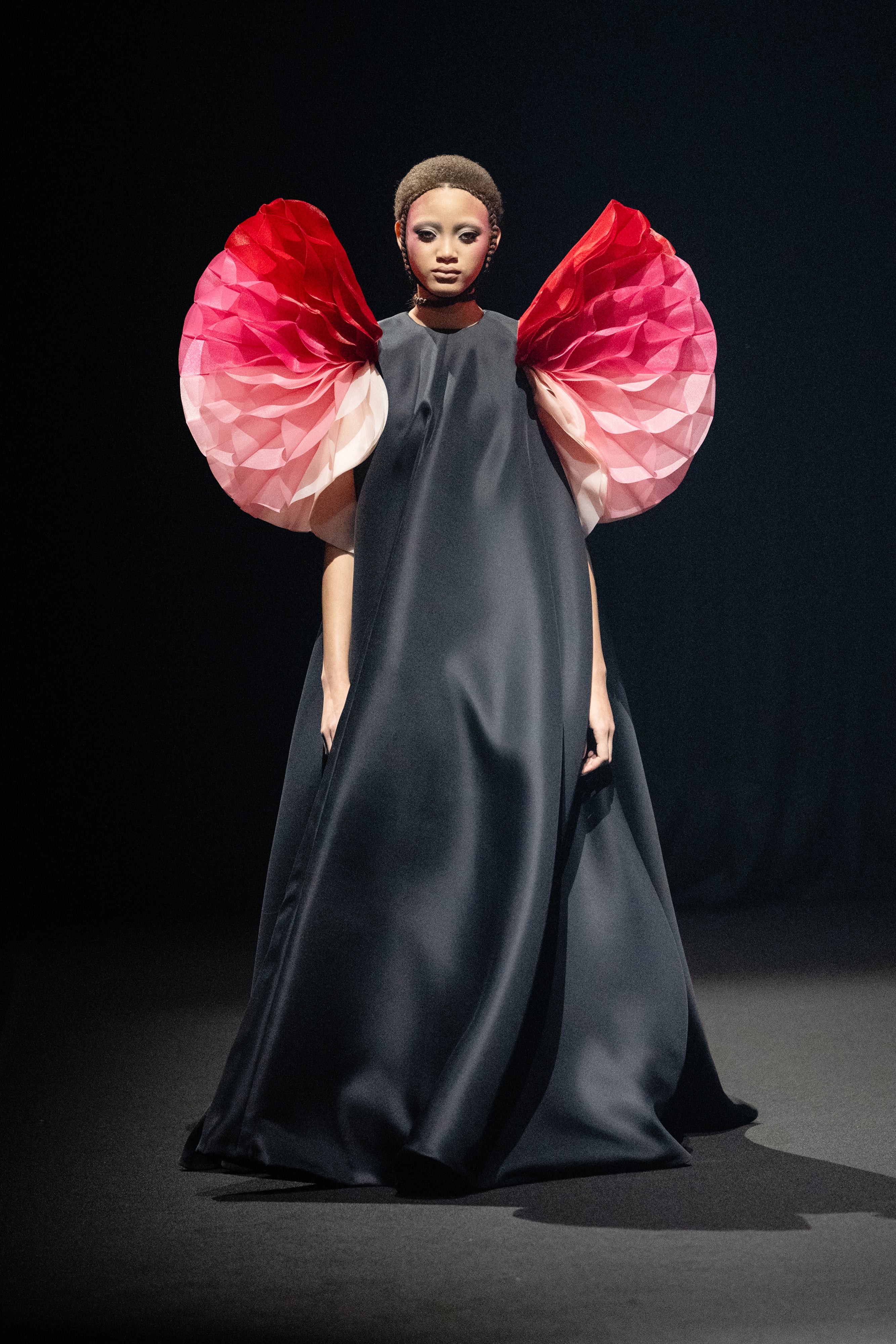 HAUTE COUTURE LOOKBOOK SS26 – Viktor&Rolf
