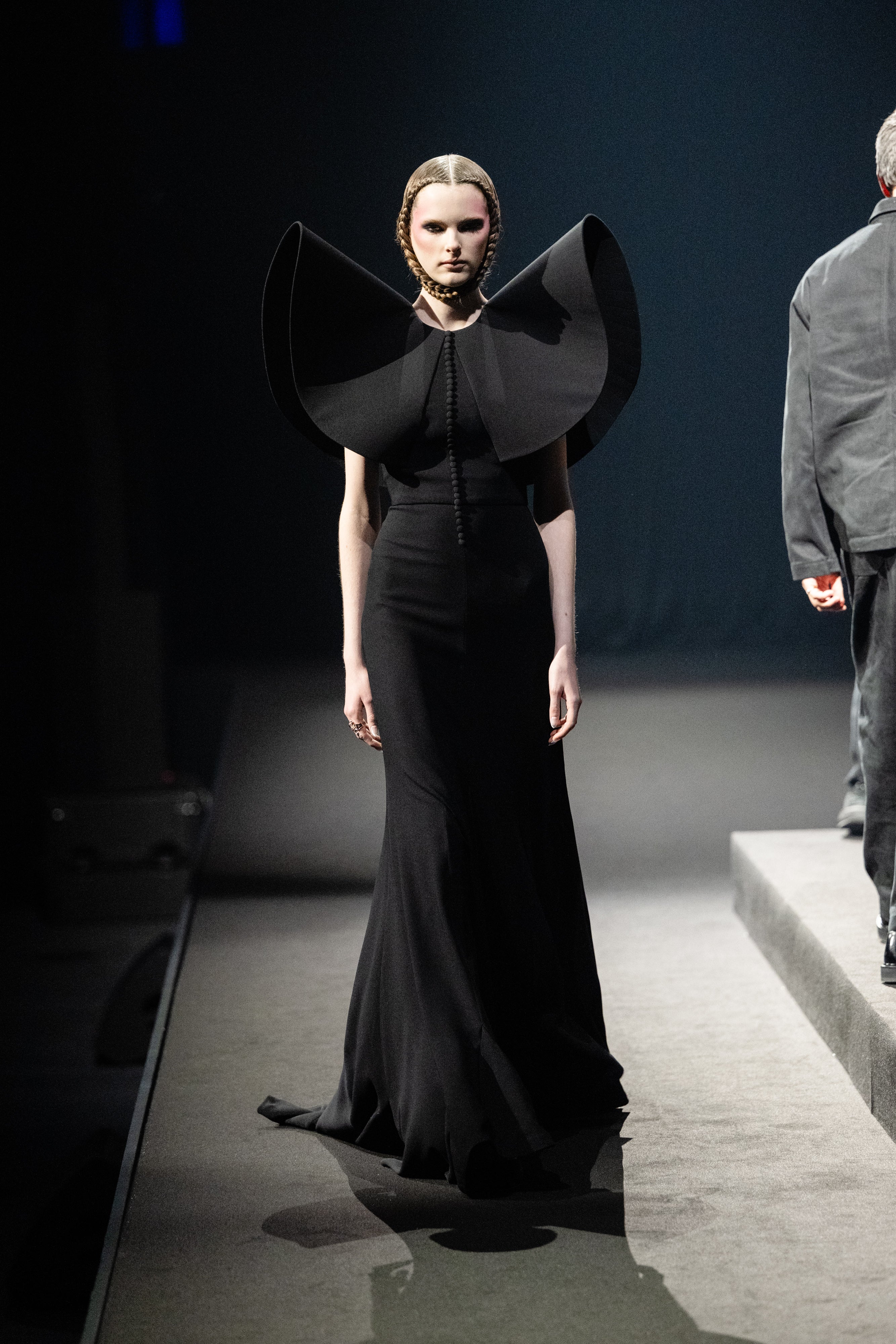 HAUTE COUTURE LOOKBOOK SS26 – Viktor&Rolf