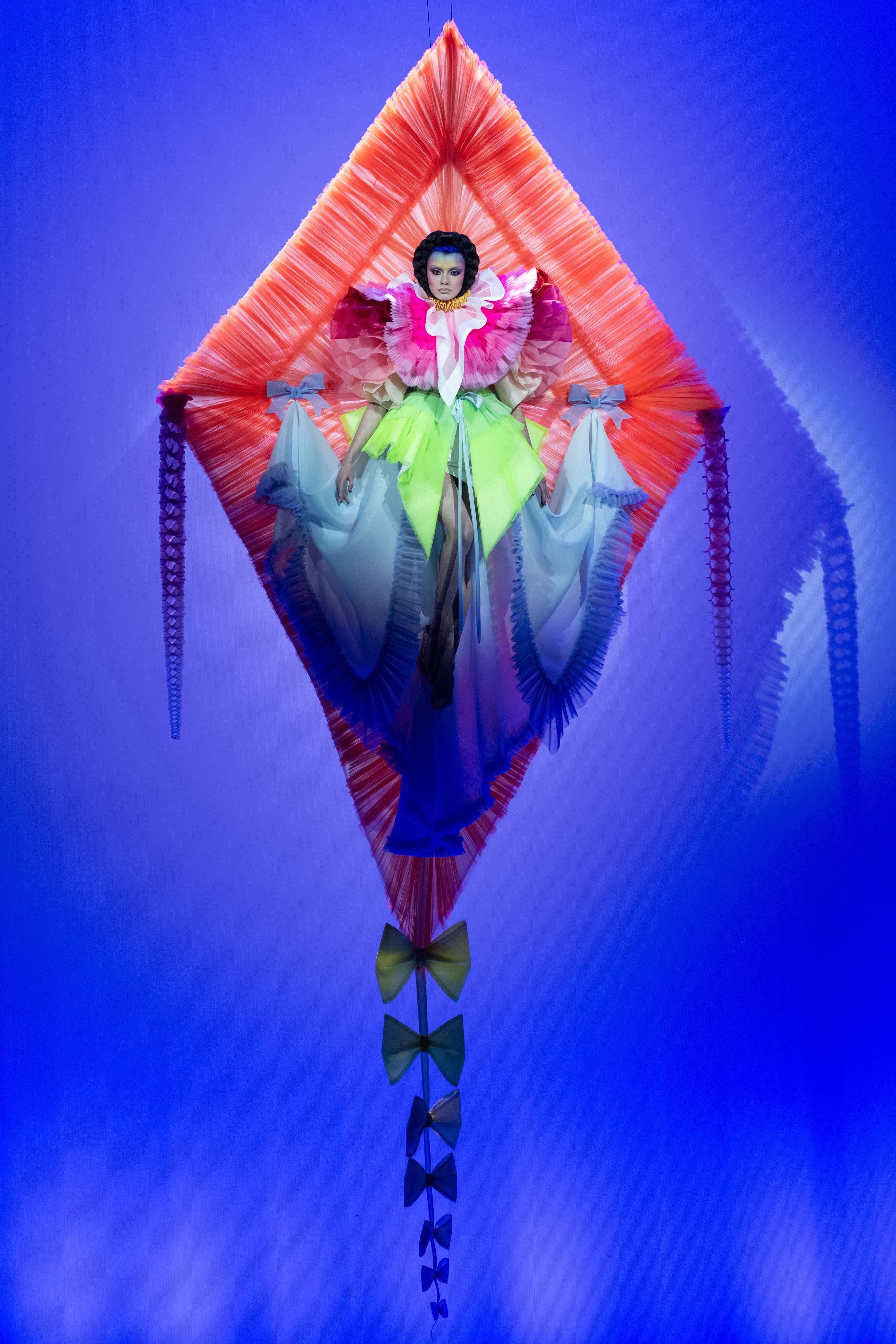 Viktor&Rolf | Avant-Garde Luxury Fashion House | Designer Clothing