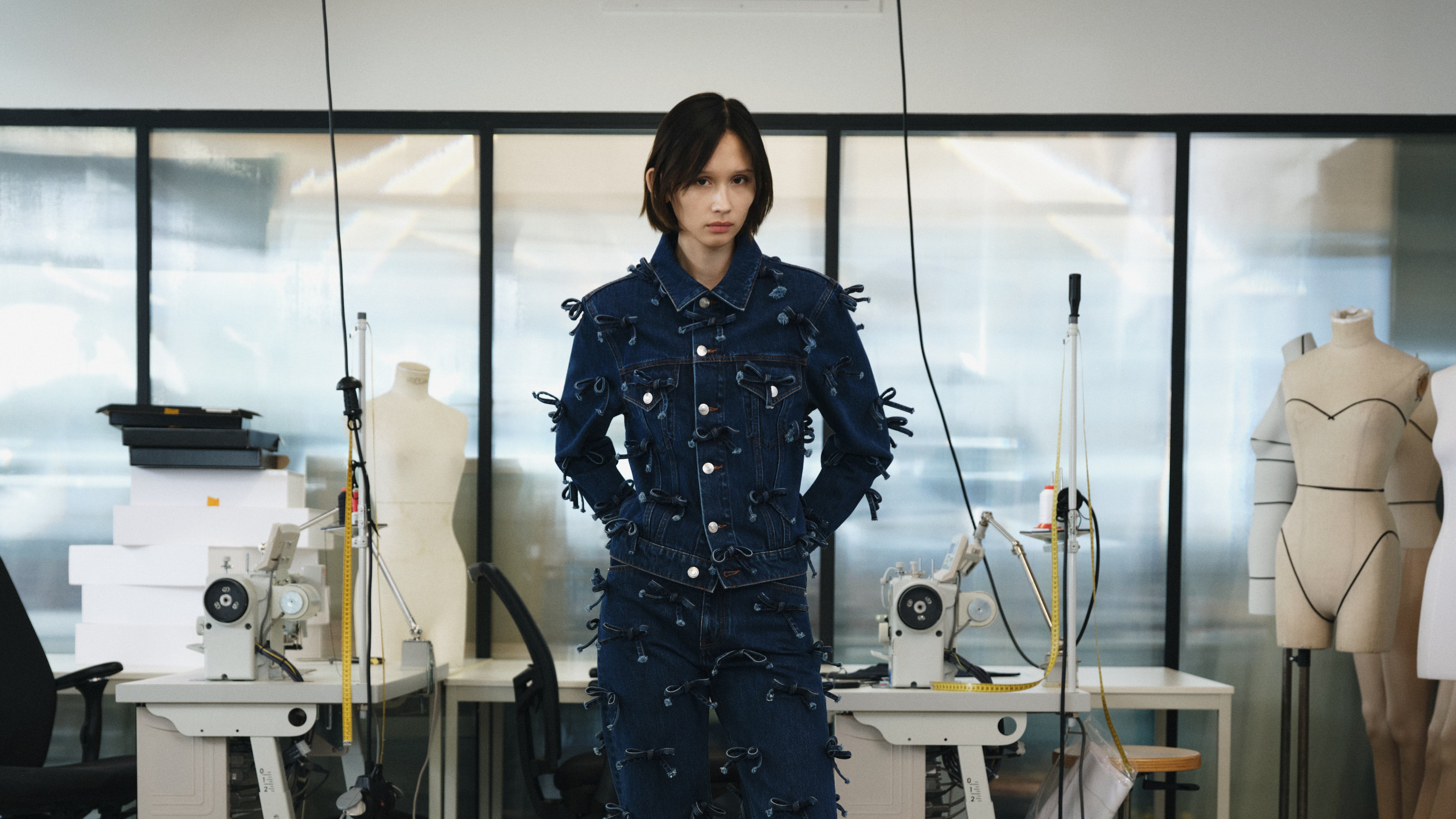 Viktor&Rolf | Avant-Garde Luxury Fashion House | Designer Clothing
