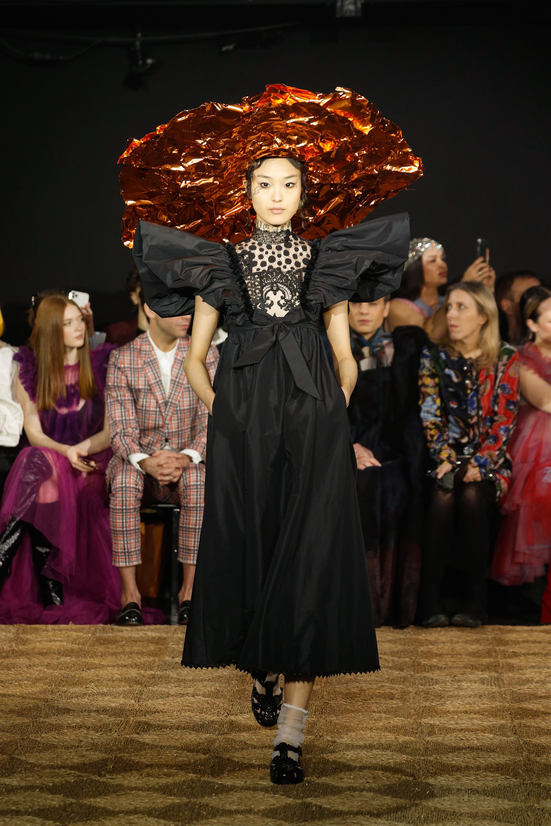 viktor rolf fashion website image