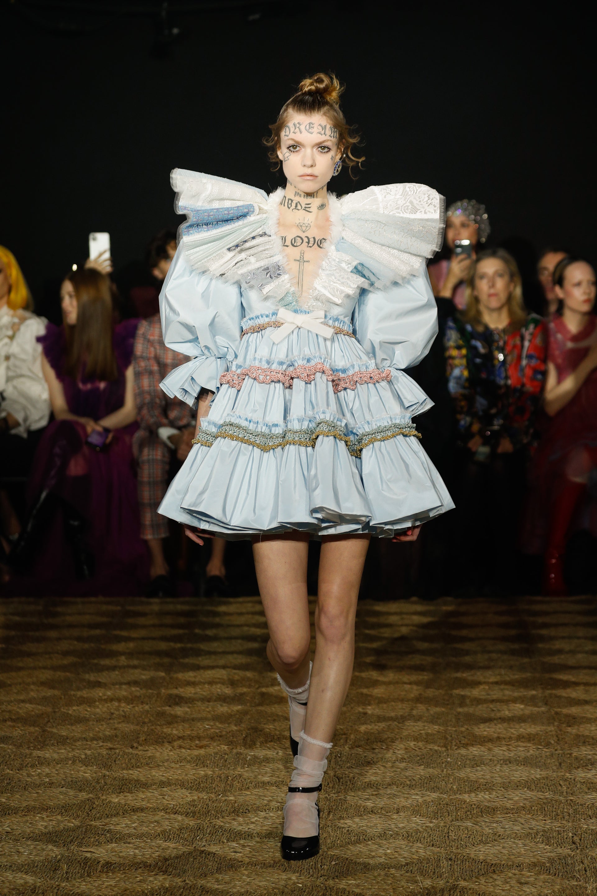 viktor rolf fashion website image