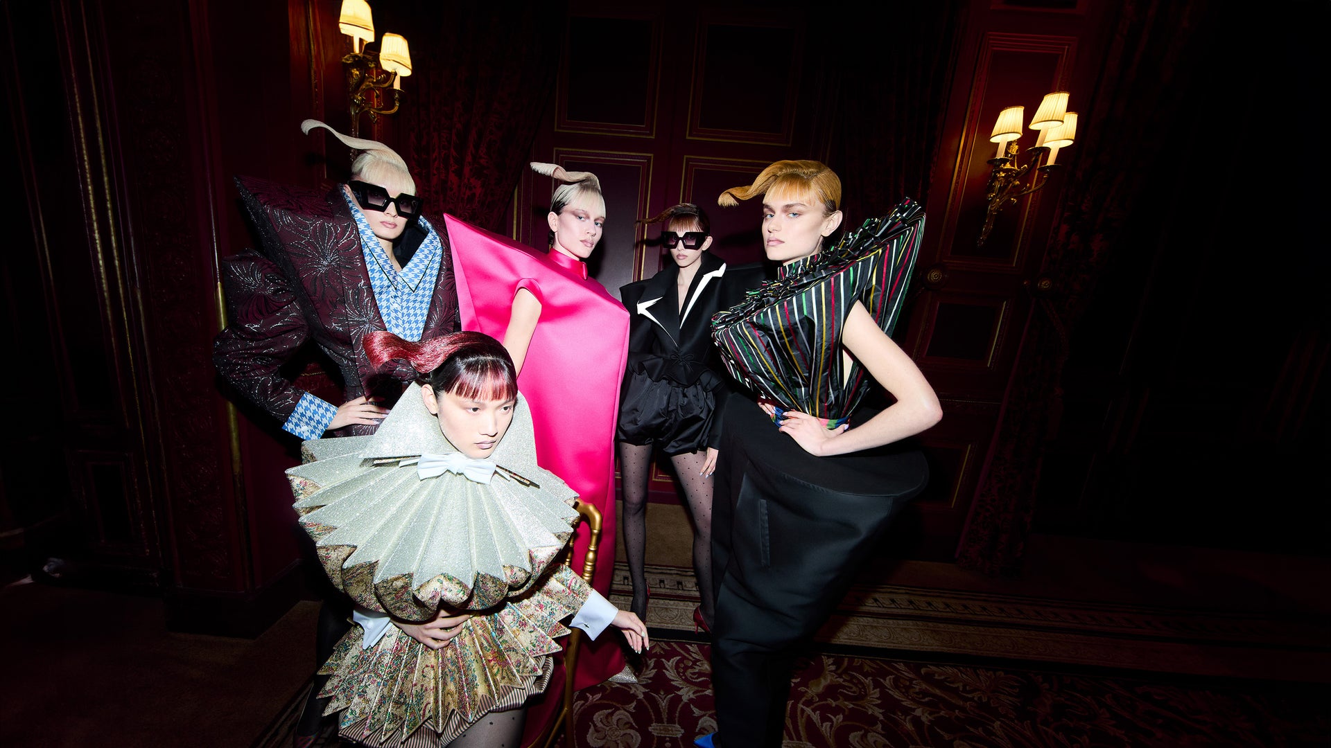 viktor & rolf fashion website image