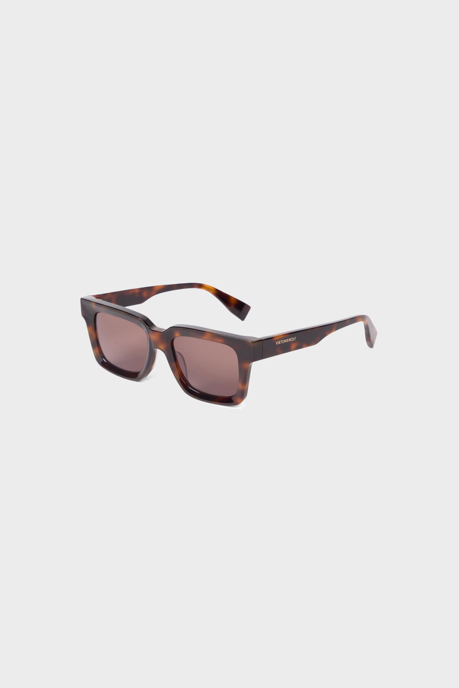 Square tortoise glasses on a white background.