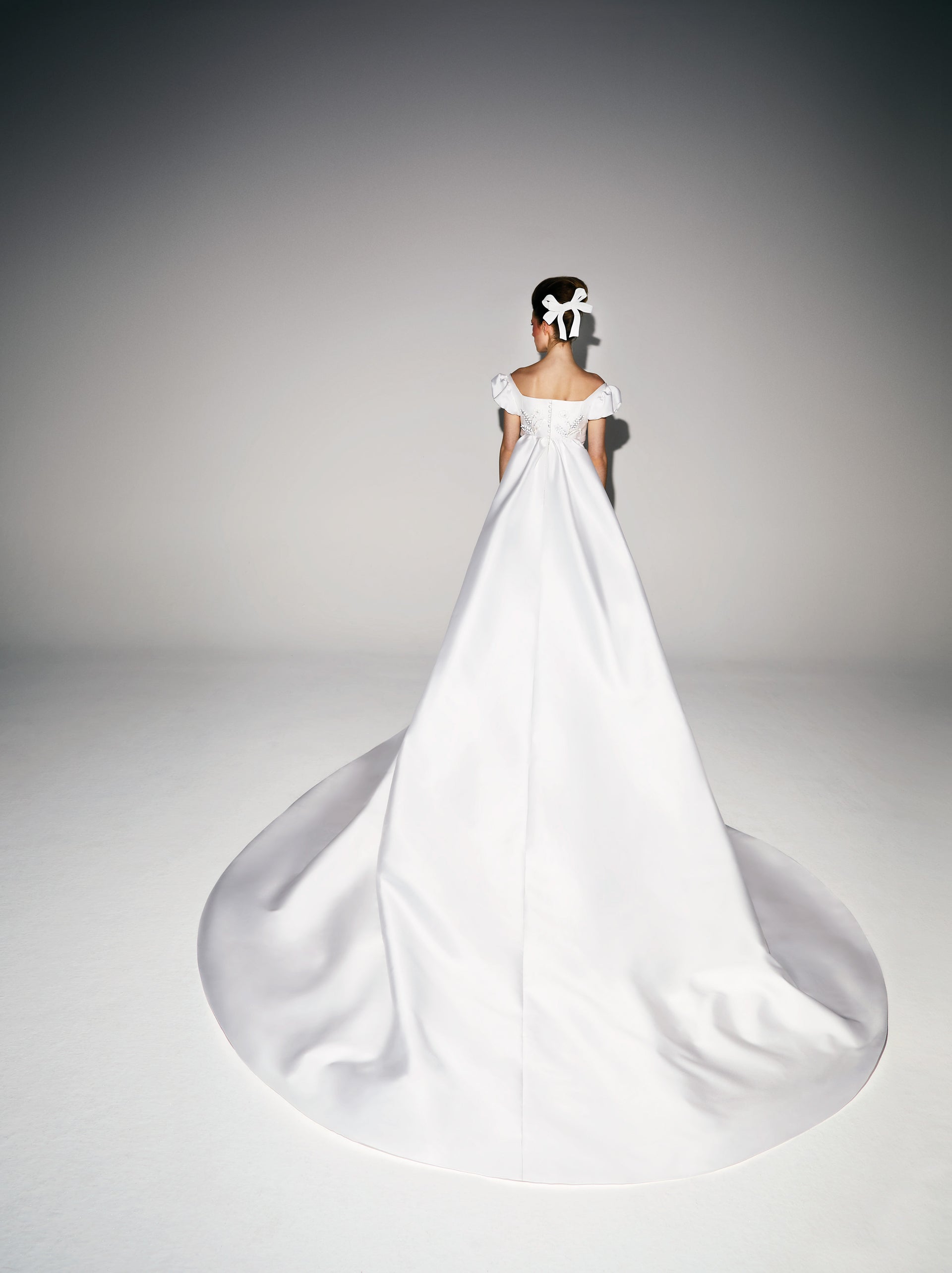viktor & rolfe fashion website image