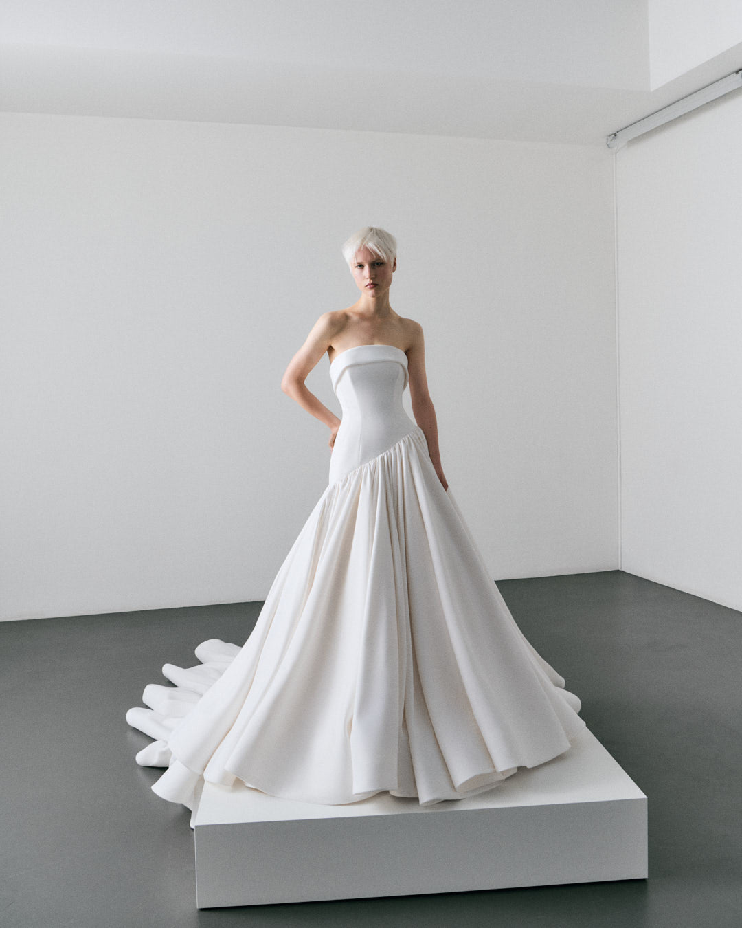 The Mariage Bespoke Service – Viktor&Rolf