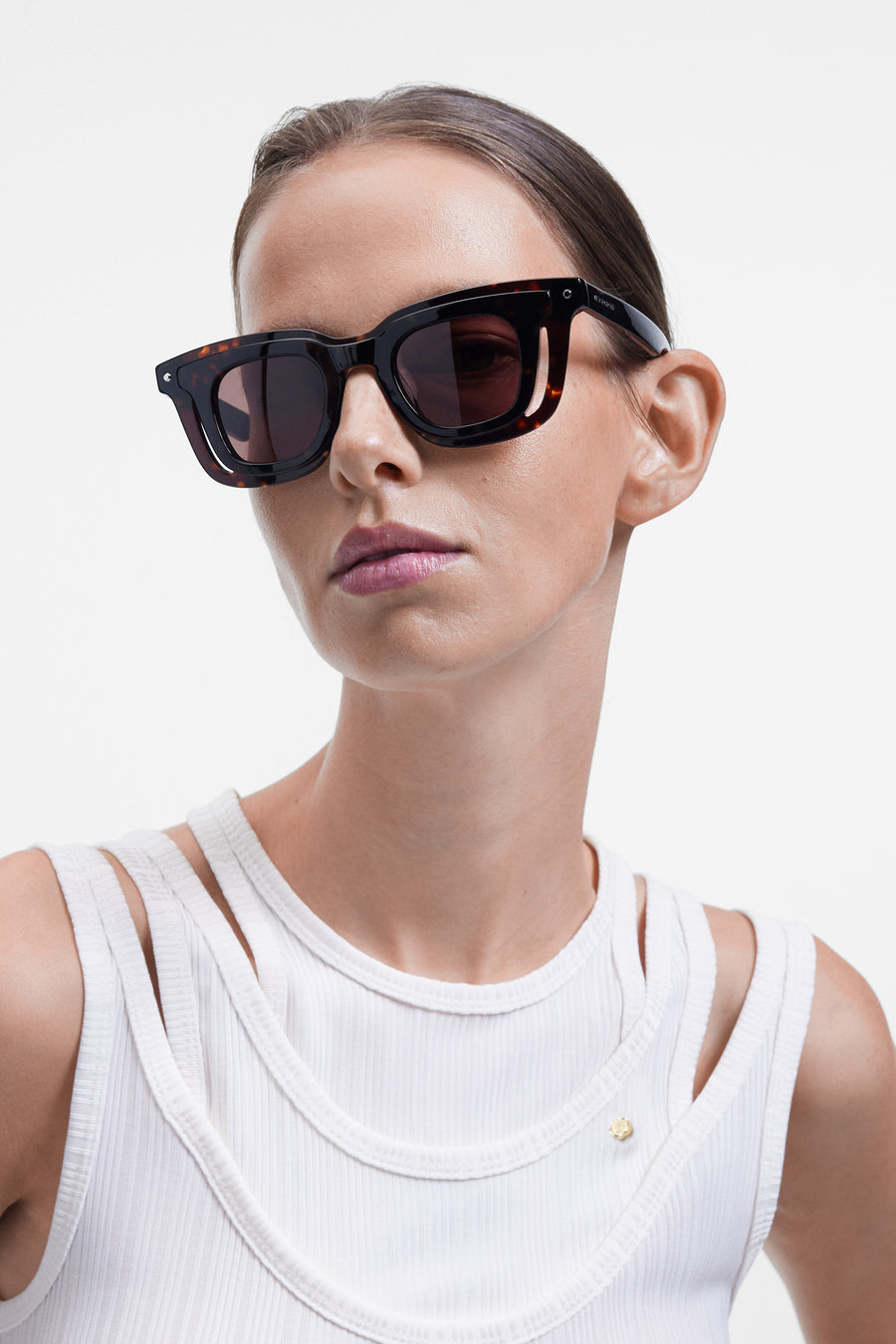 MULTI-LAYERED ACETATE SUNGLASSES