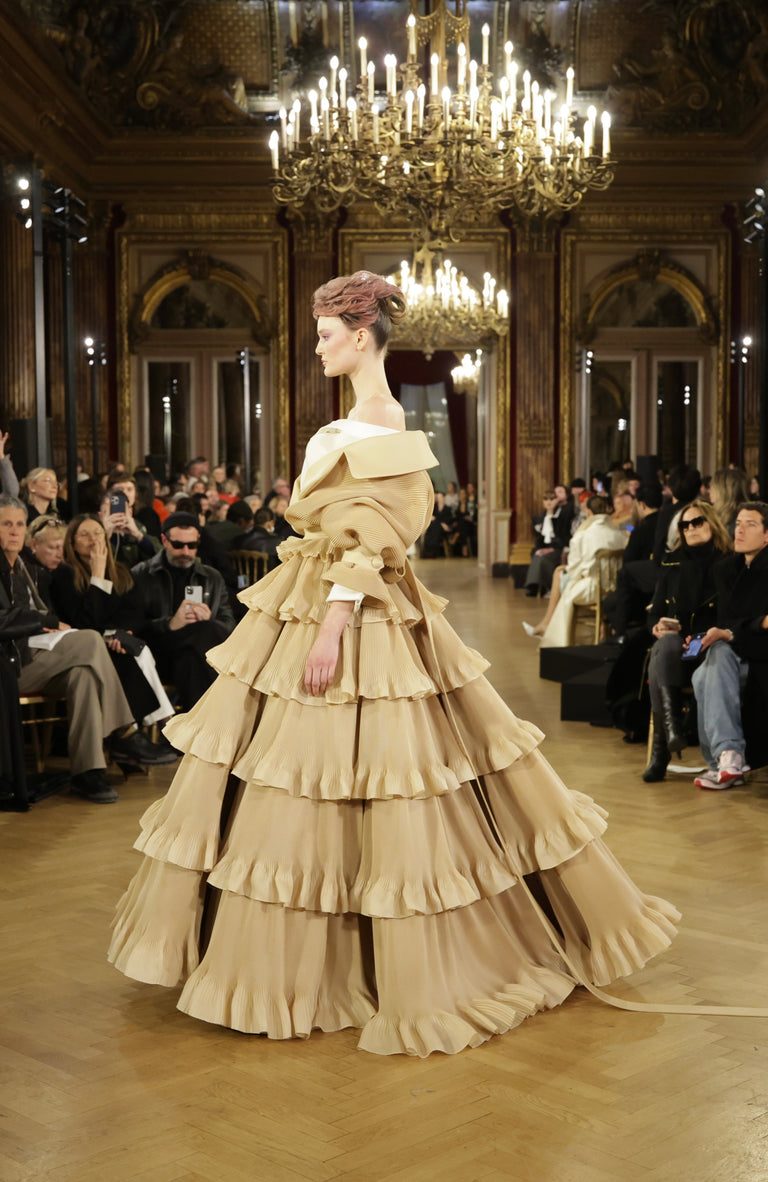 Viktor&Rolf | Avant-Garde Luxury Fashion House | Designer Clothing