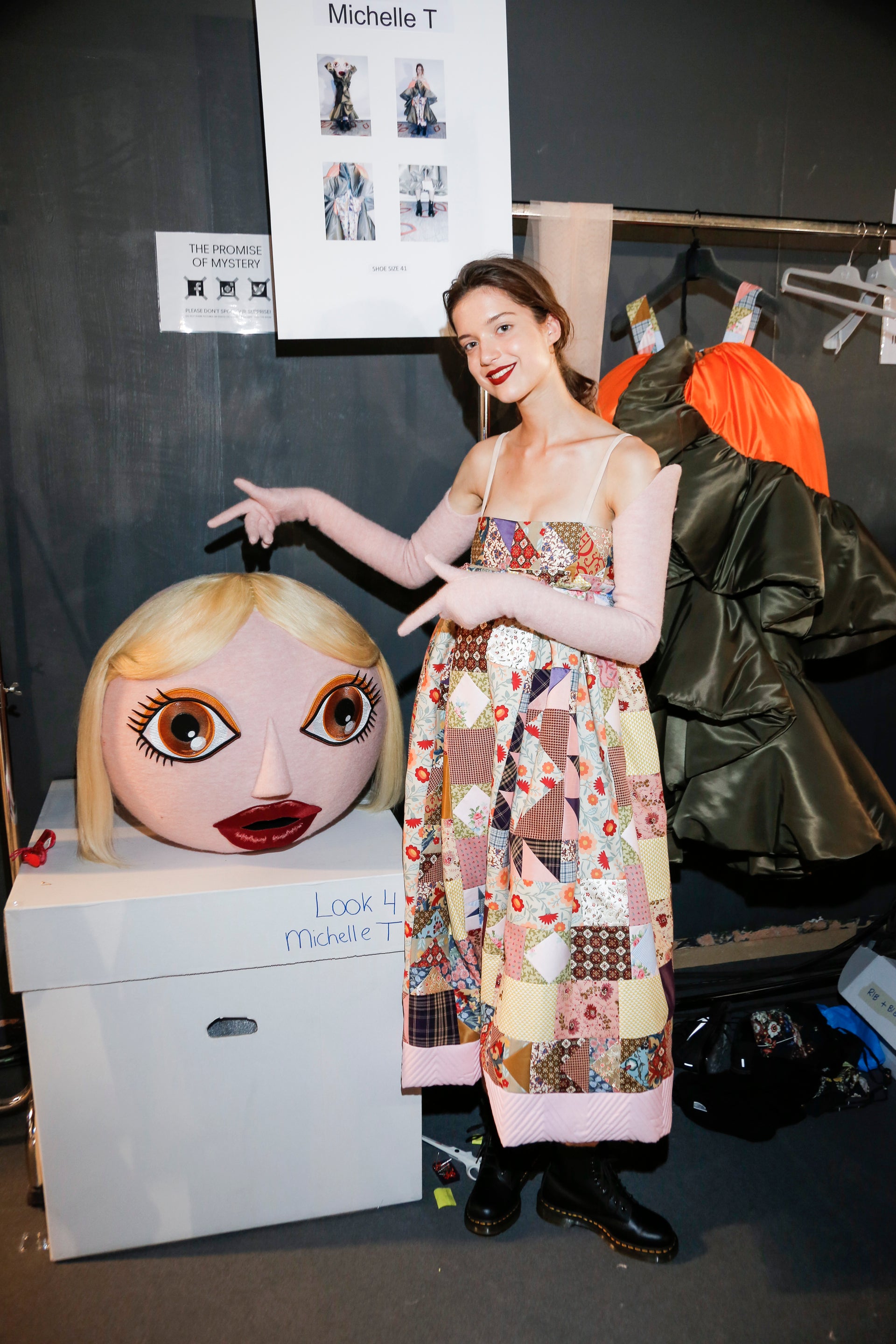viktor & rolf fashion website image