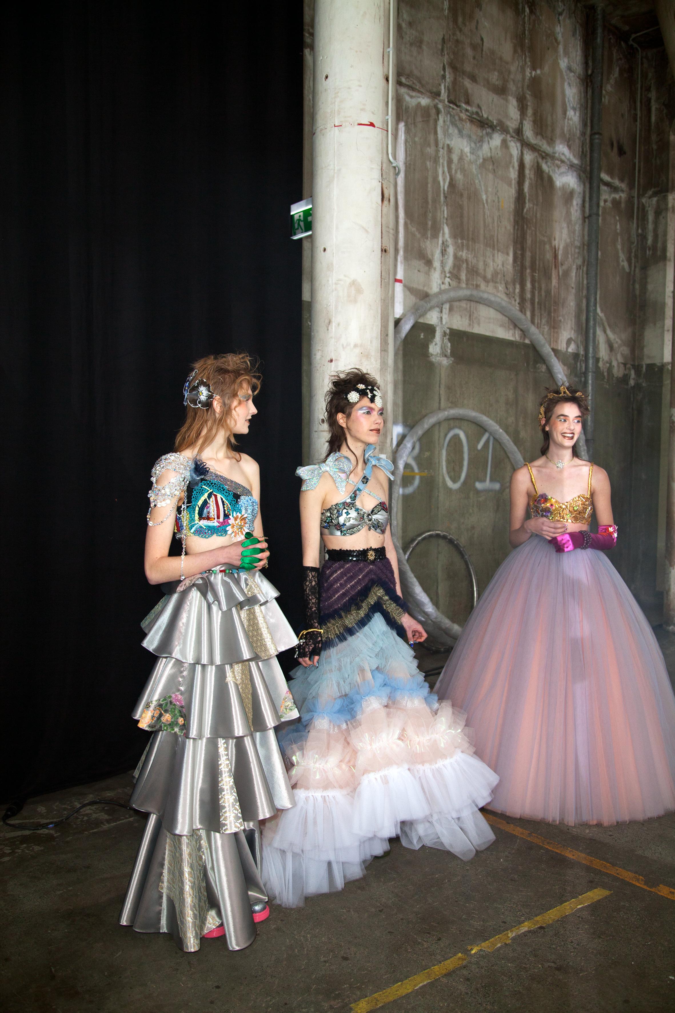 信頼への信頼 Couture Haute Lookbook Viktor&Rolf | SS21 カットソー(半袖+袖なし)