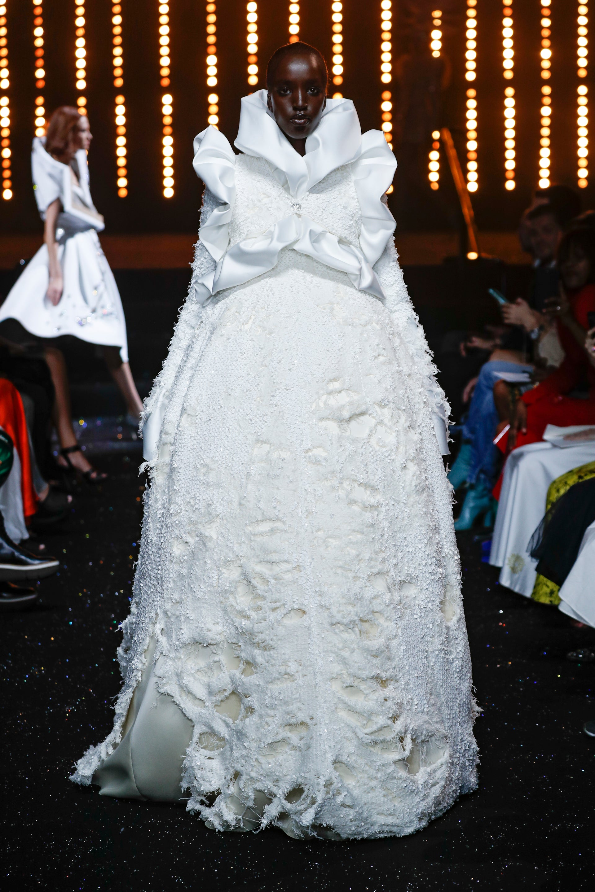 viktor & rolf fashion website image