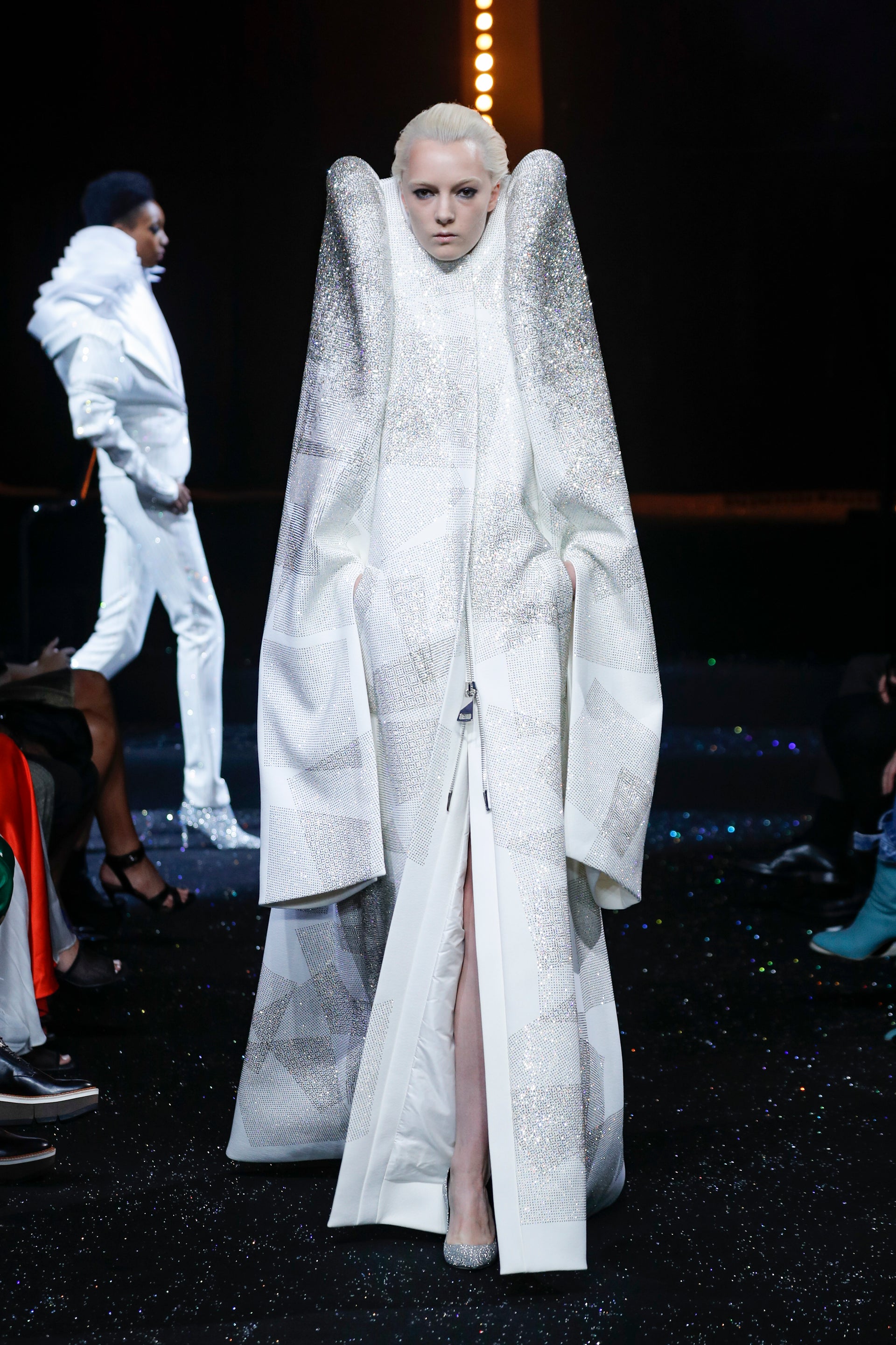 viktor & rolf fashion website image