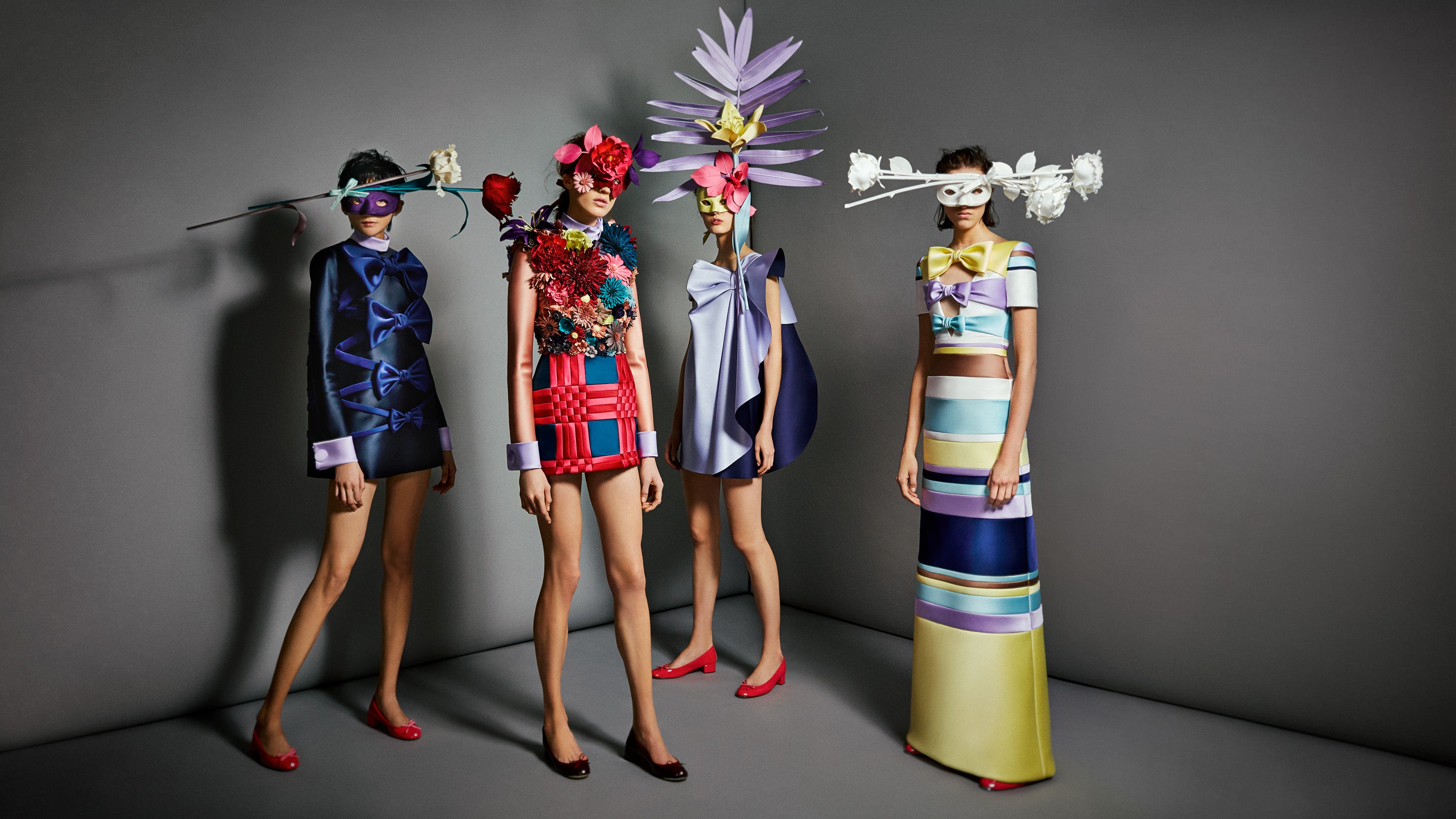 Haute Couture Lookbook AW17 | Viktor&Rolf