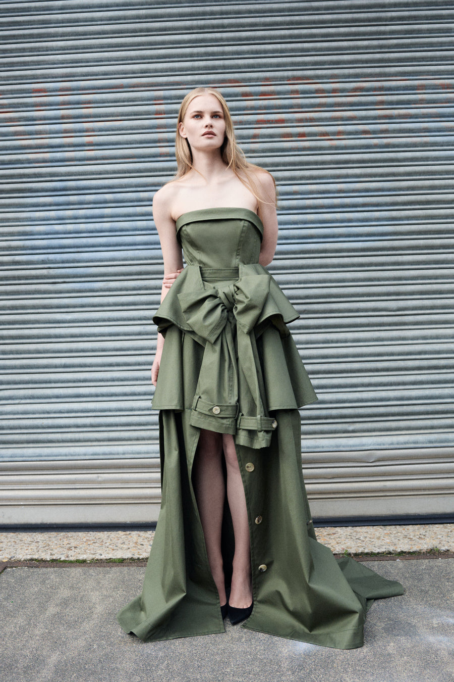 BOW DRAPE GABARDINE BALL GOWN