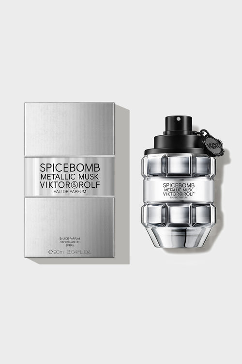 A bold, magnetic fragrance where warm white musk and silver suede are energized by a spark of black pepper