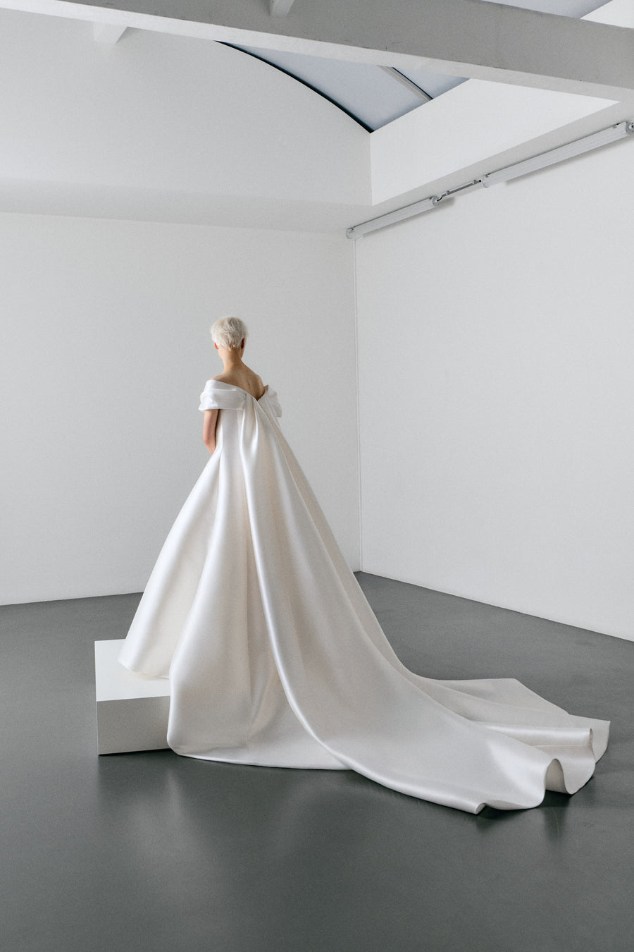 VRM507 - BLOOMING ROSE GOWN