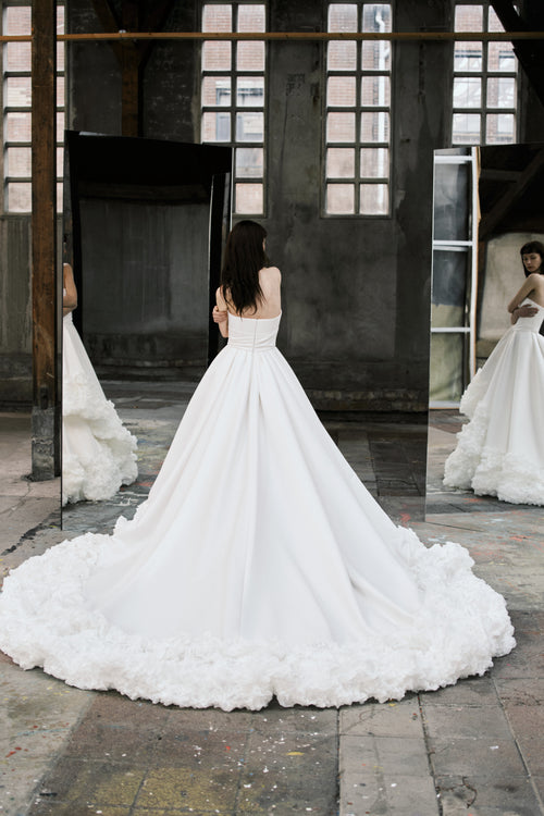 VRM542 - COUTURE CLOUD A-LIJNJURK MET VERSIERING