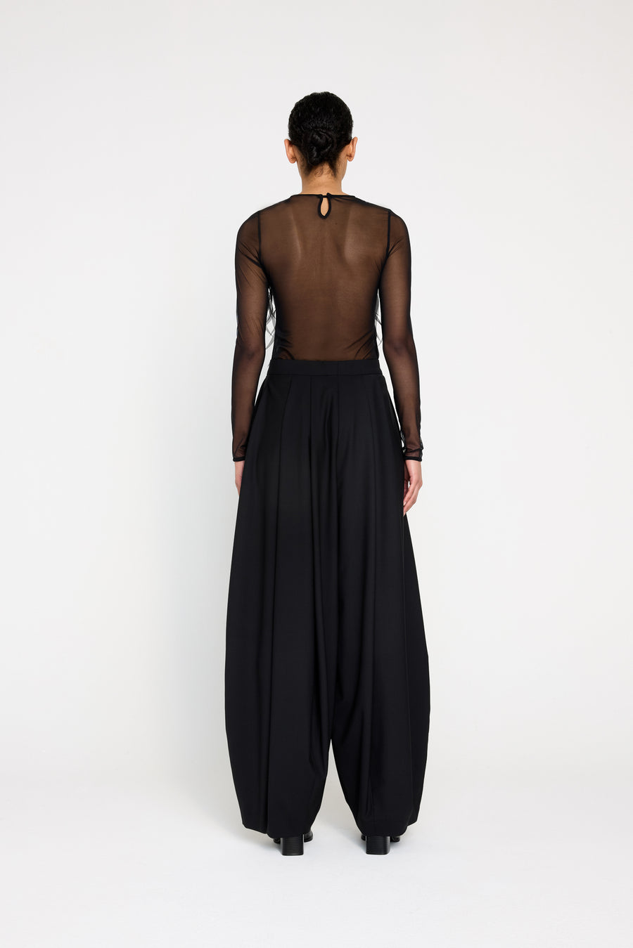 PLEATED VOLUME BALLOON TROUSERS