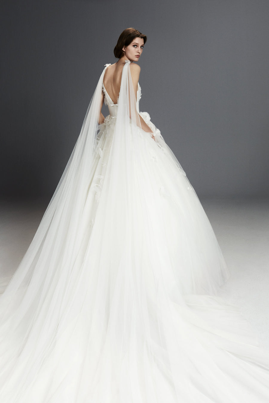Viktor & Rolf Mariage Bridalwear Fairytale Flowers Tulle Gown, ethereal design with flowing veil and floral details.