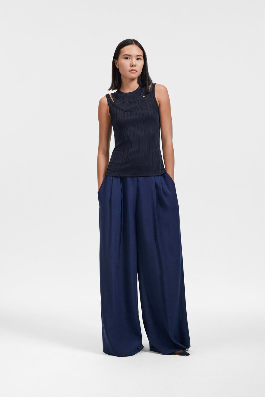 MULTI-LAYERED TANK TOP