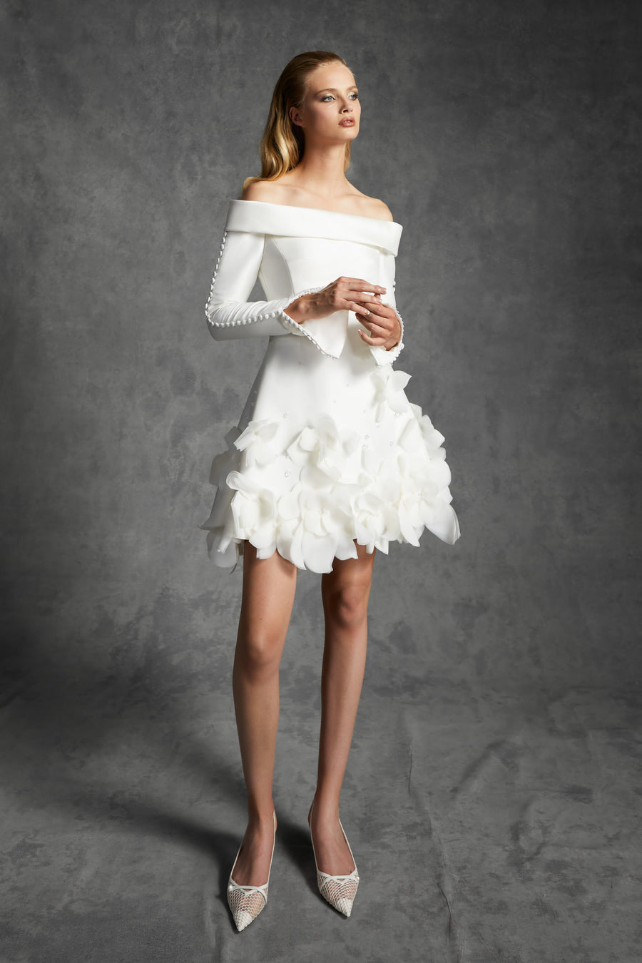 VRM361 - MINI FEATHERED AIRY FLOWER JURK
