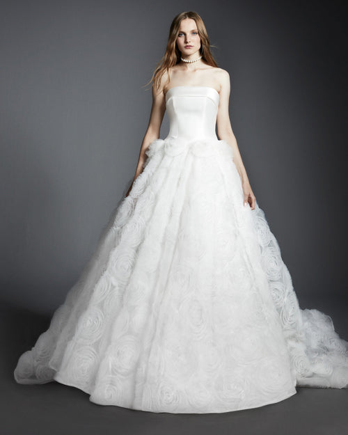 VRM413 - TULLE ROSE DREAM GOWN
